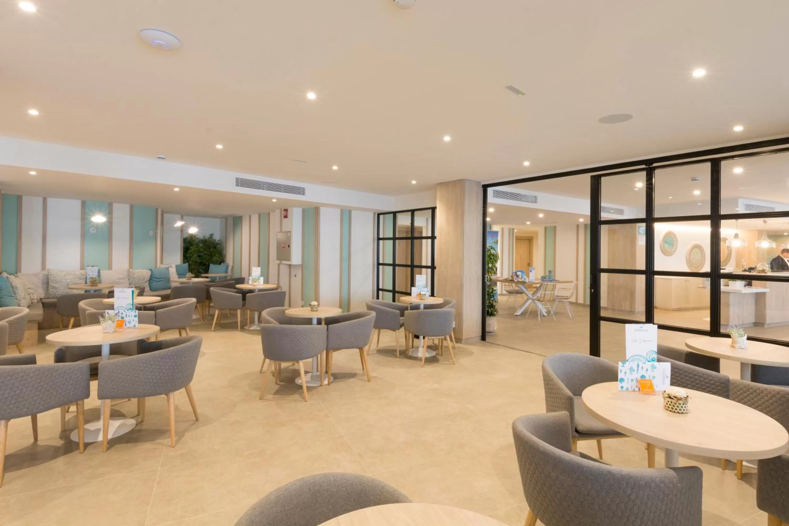 Restaurant/places to eat in HSM Linda Playa