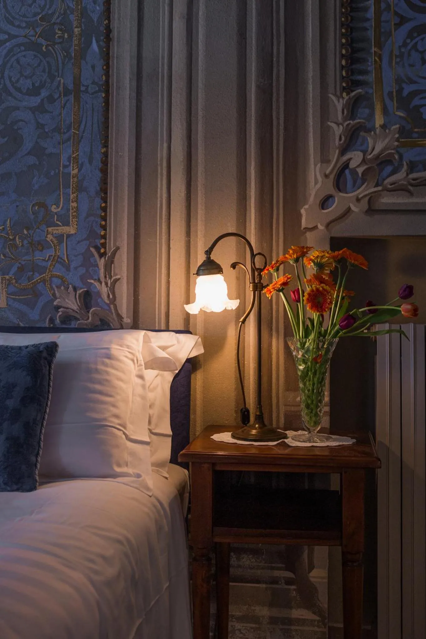 Bed in Albergo Real Castello