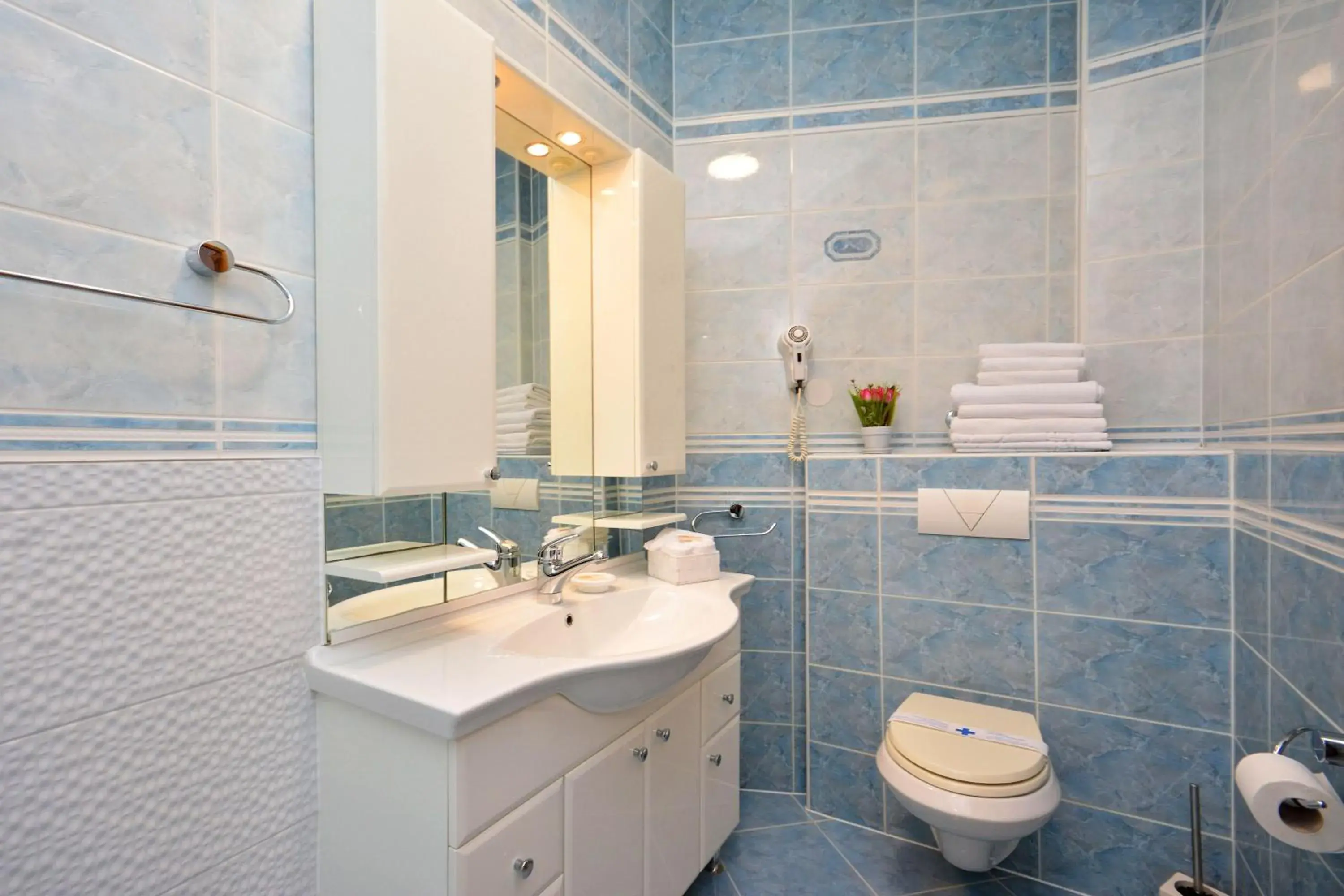 Suite (3 Adults) in Hotel Adriana Suite (3 Adults) in Hotel Adriana