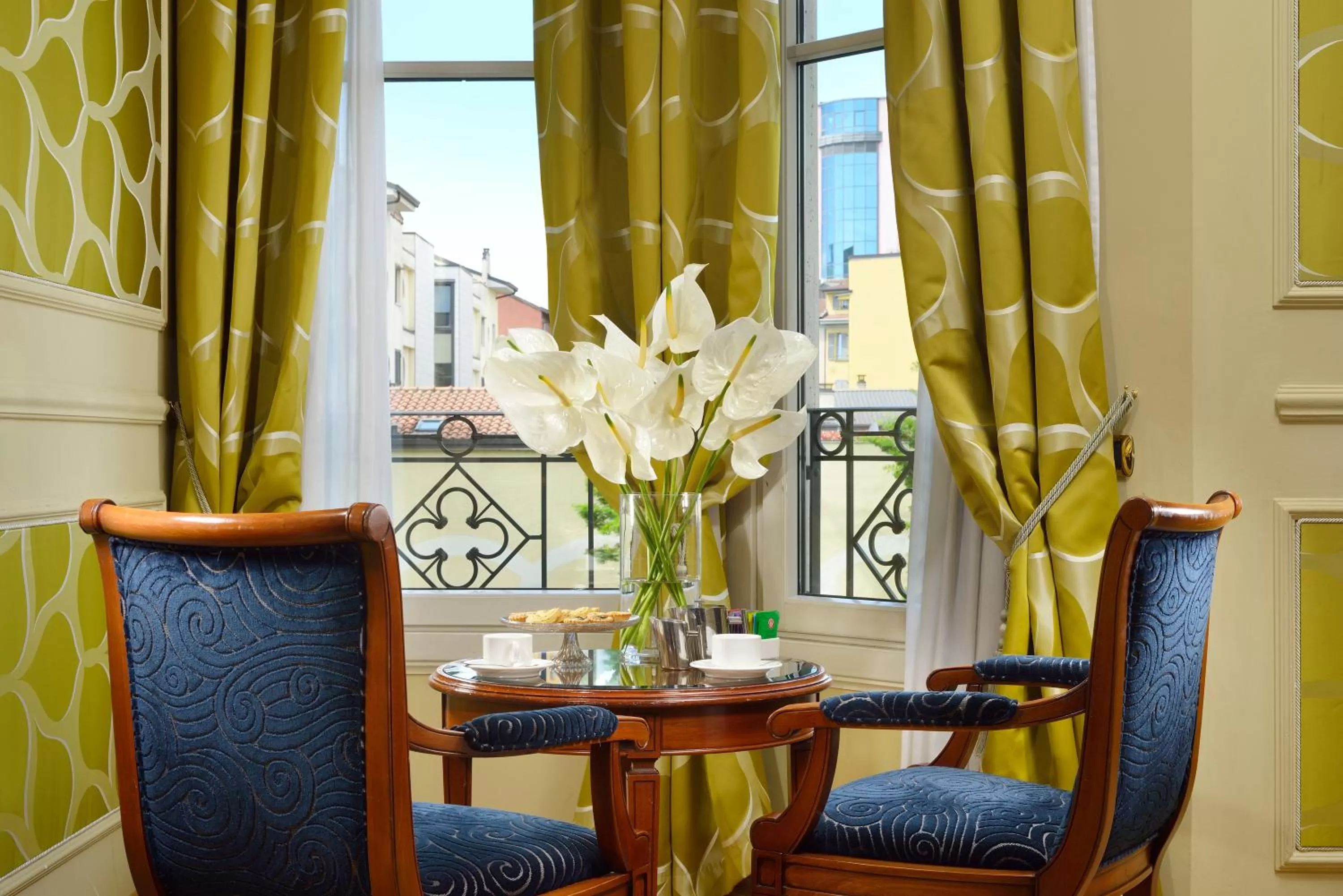 Seating area in Grand Visconti Palace