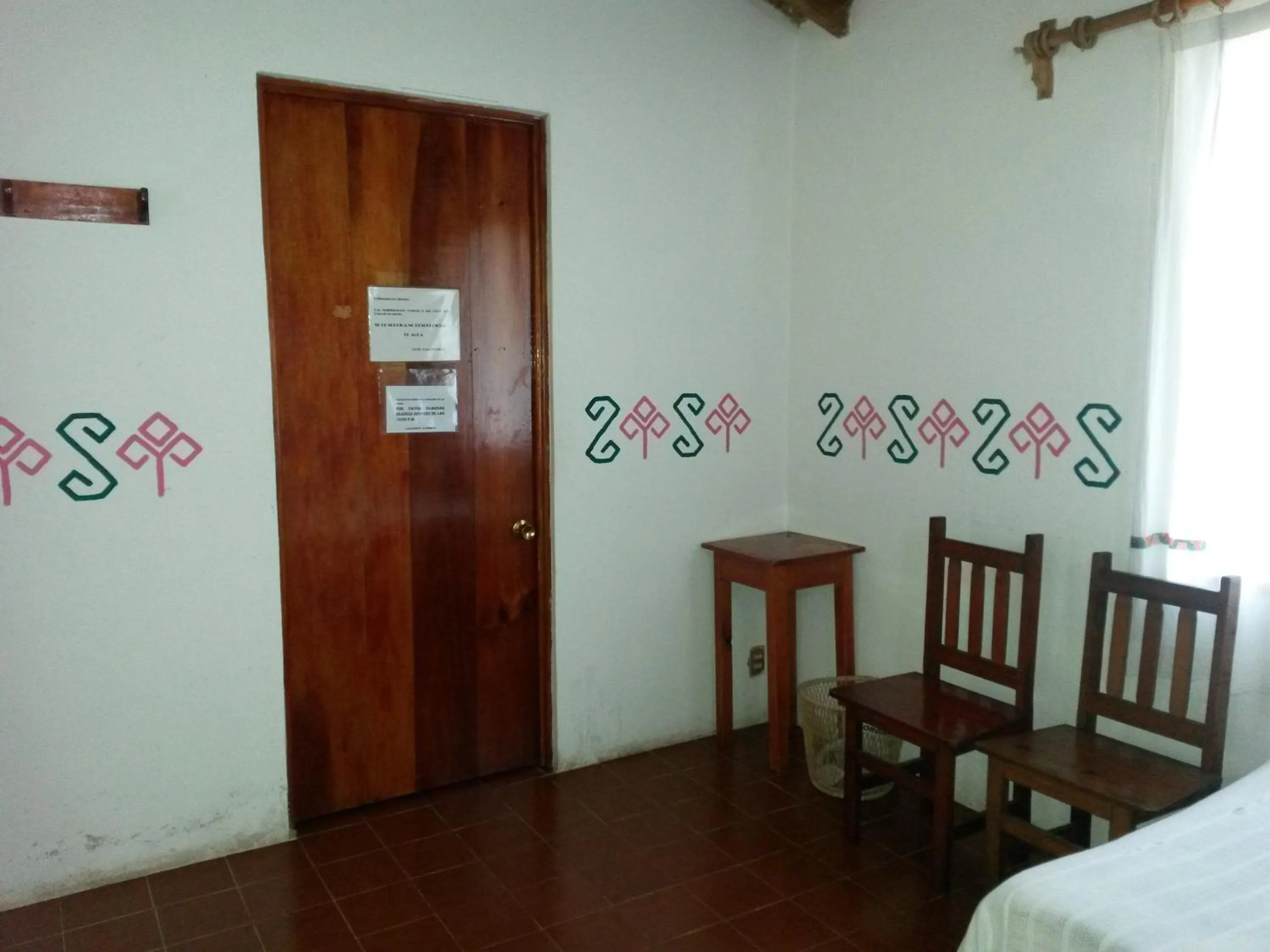 Photo of the whole room, Bed in Hotel Taselotzin