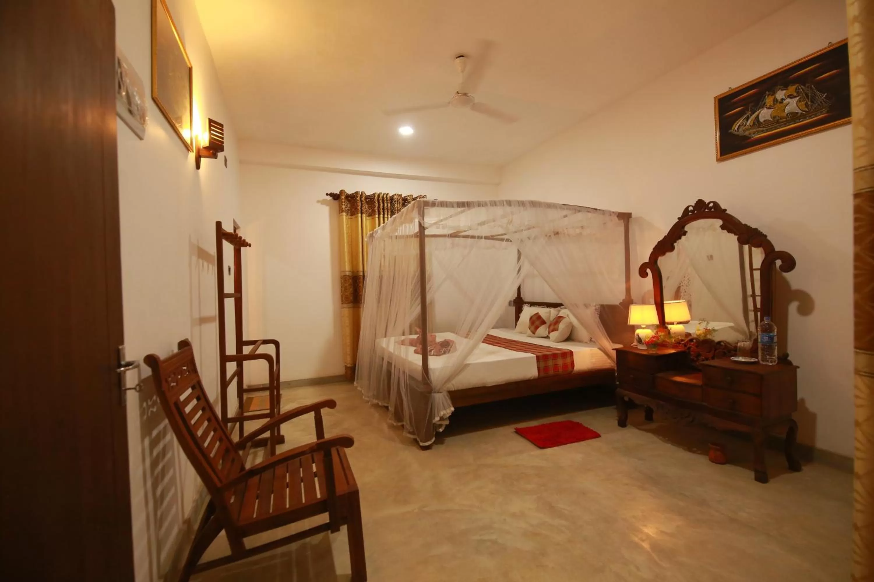 Bed in Surf Orchid Villa