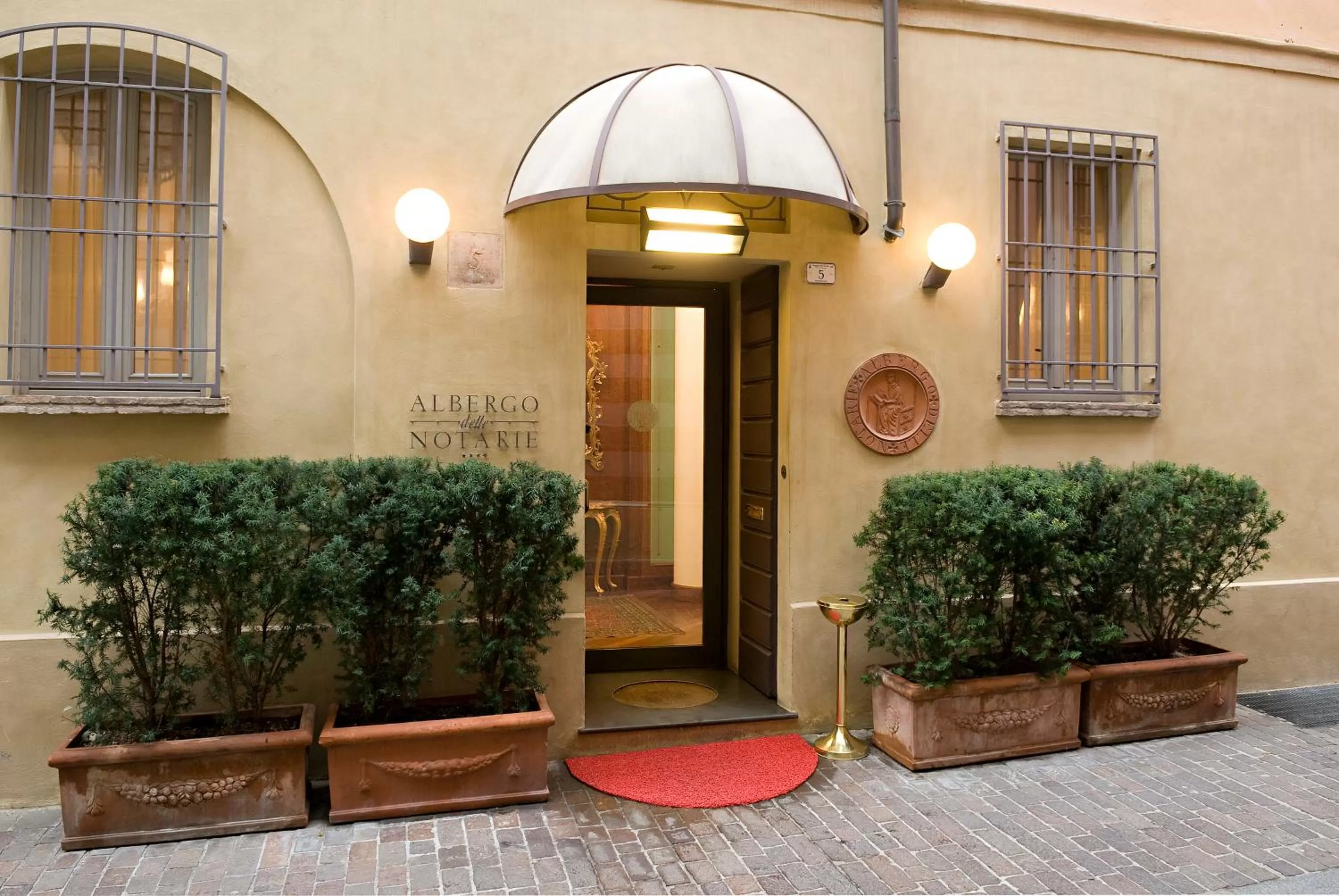 Facade/entrance in Albergo Delle Notarie