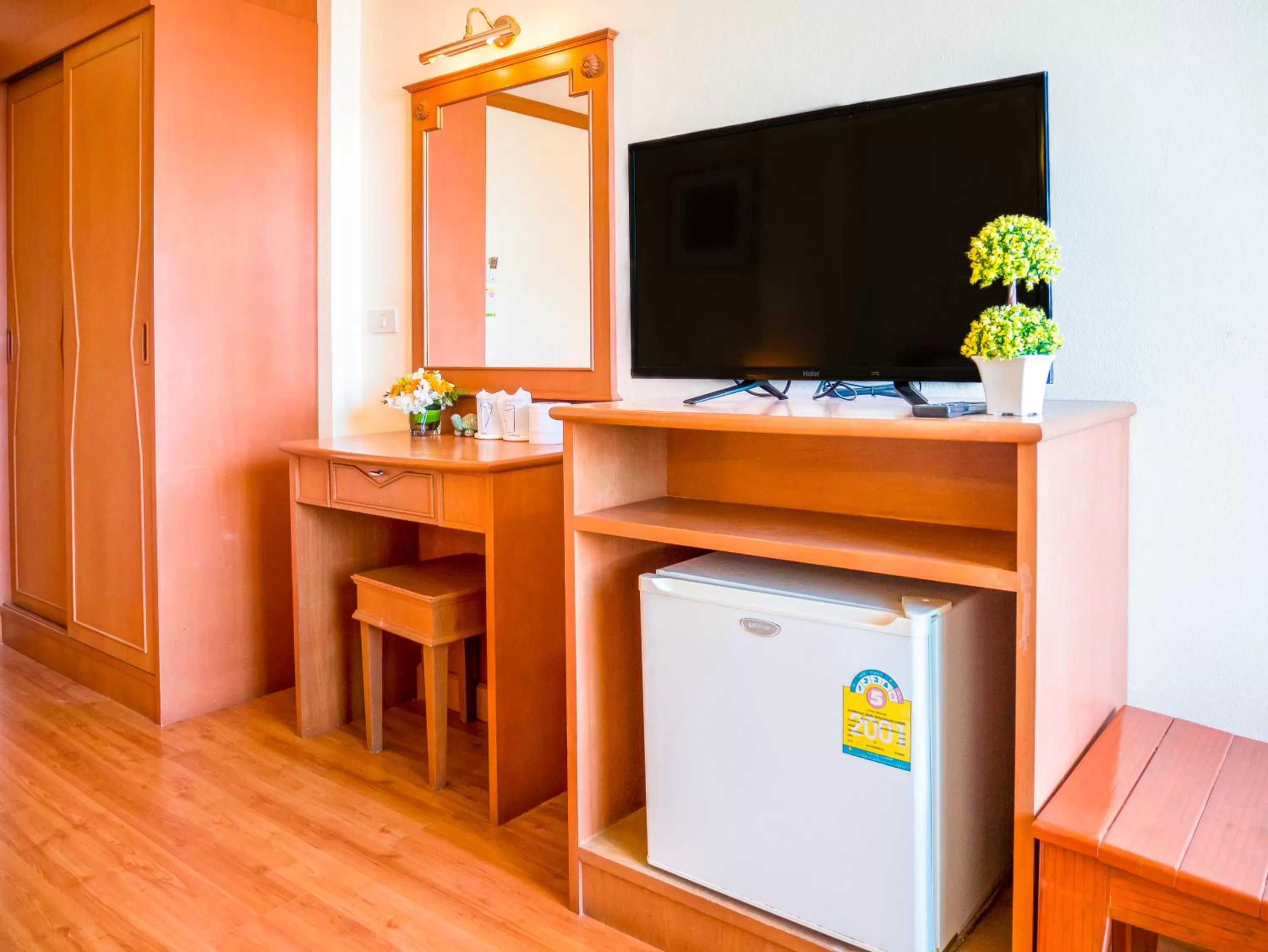 TV and multimedia in Chomsin Hua Hin ชมสินธุ์ หัวหิน