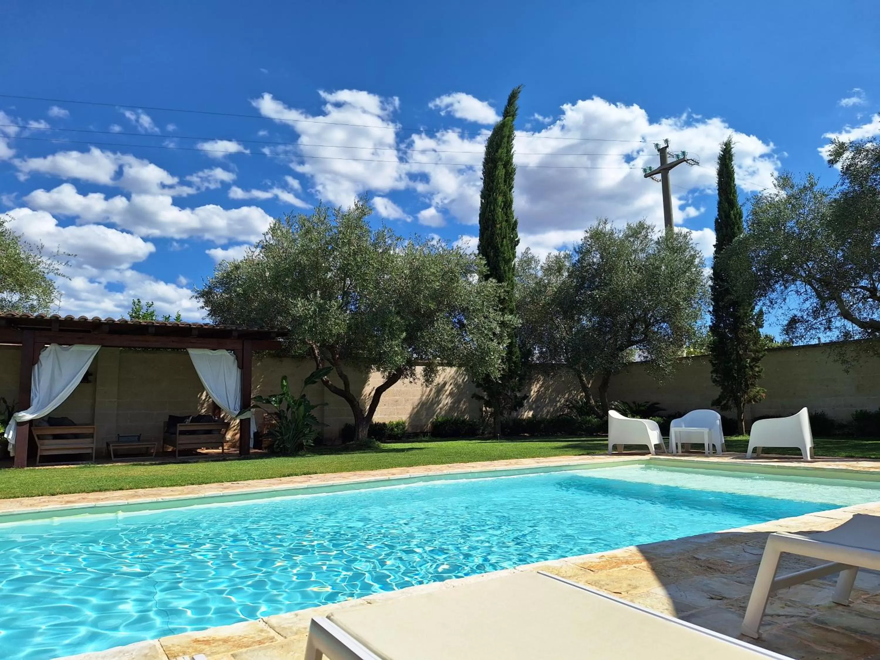 Swimming pool in BORGO LUNA b&b