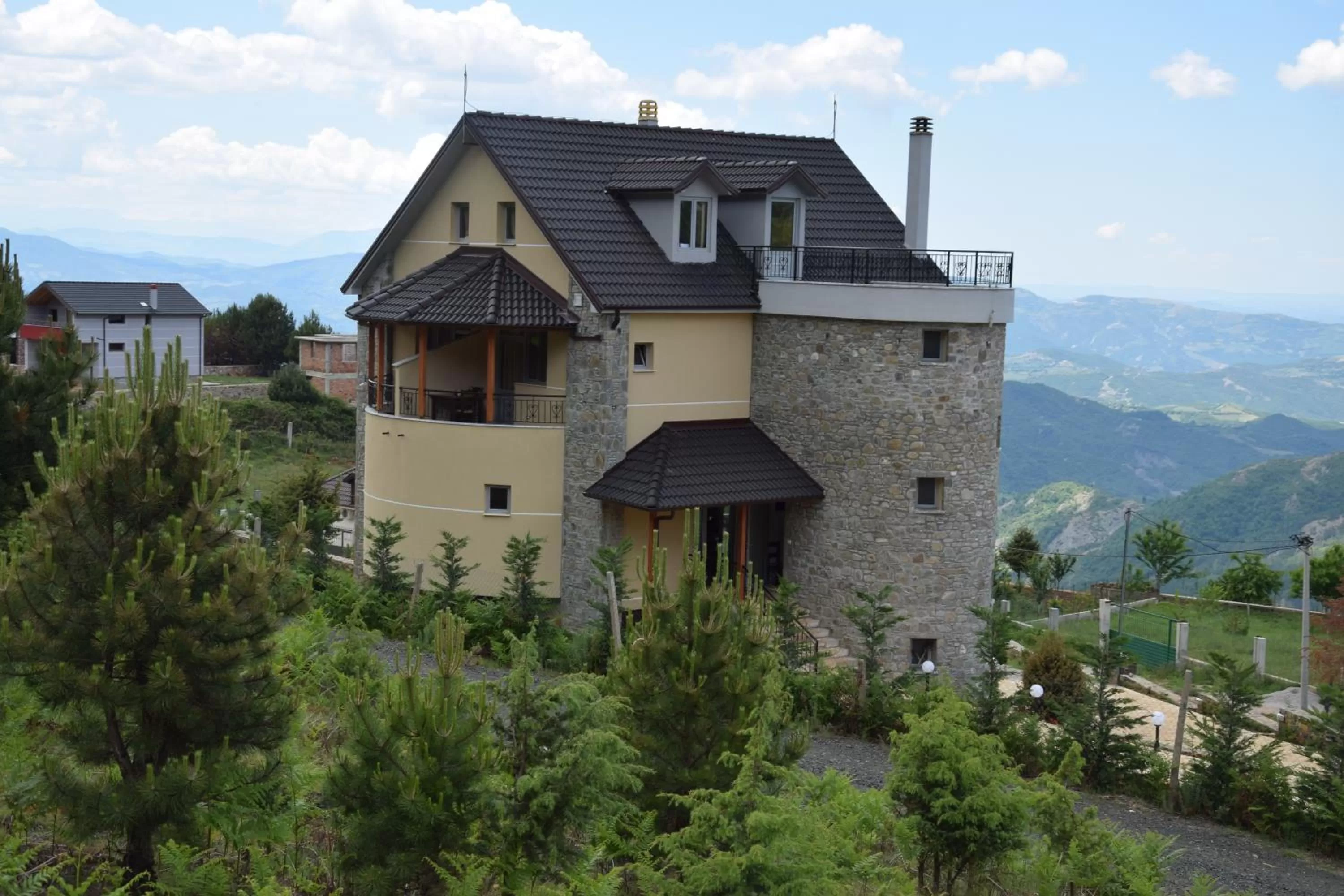 Bird's eye view, Property Building in Sofra E Shpatit