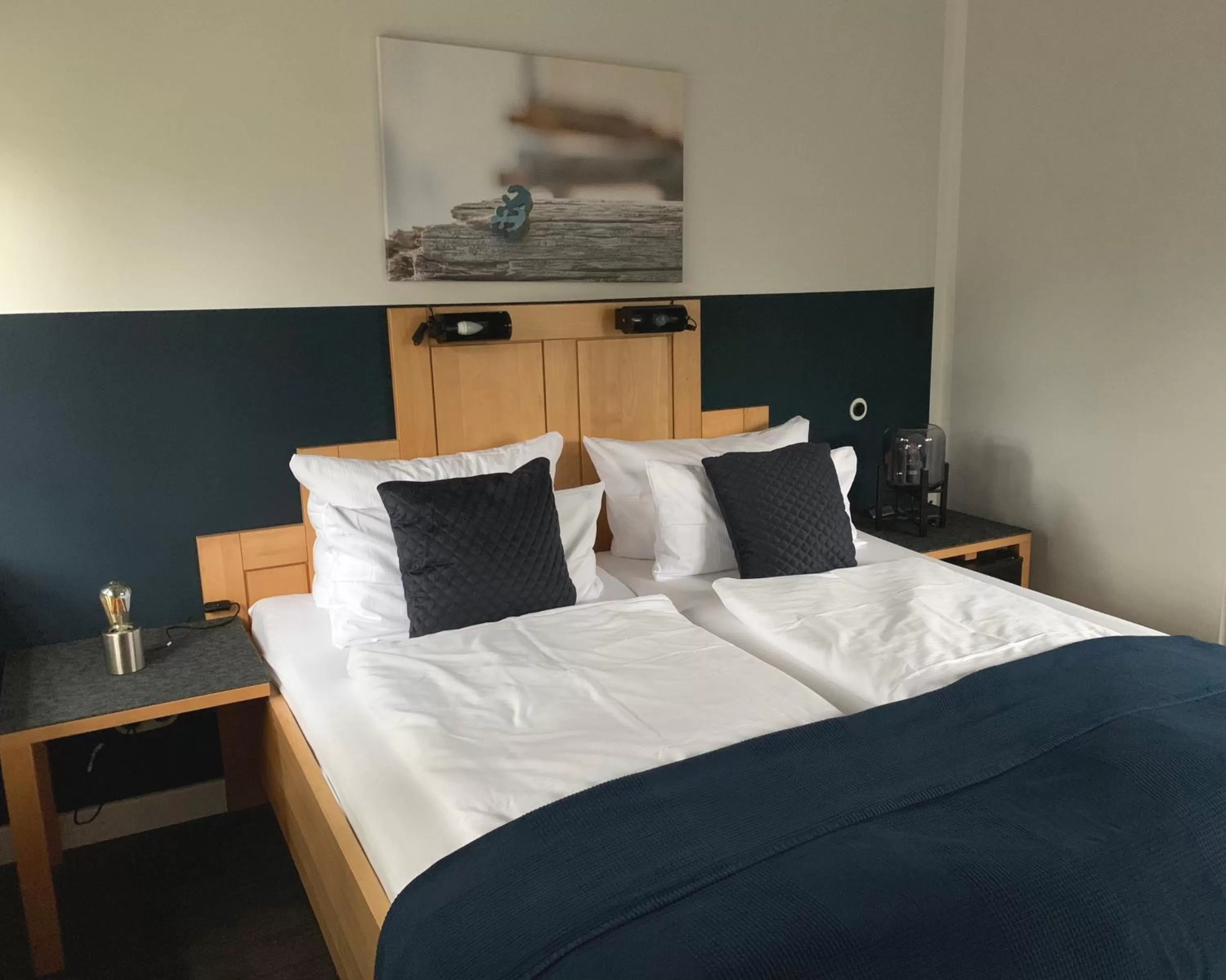 Photo of the whole room, Bed in Lieblingsplatz Strandhotel