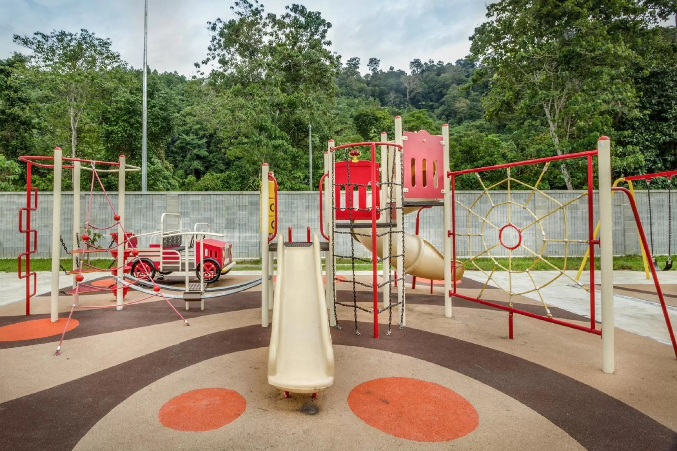 Children play ground in ēRYA by SURIA Hot Spring Bentong