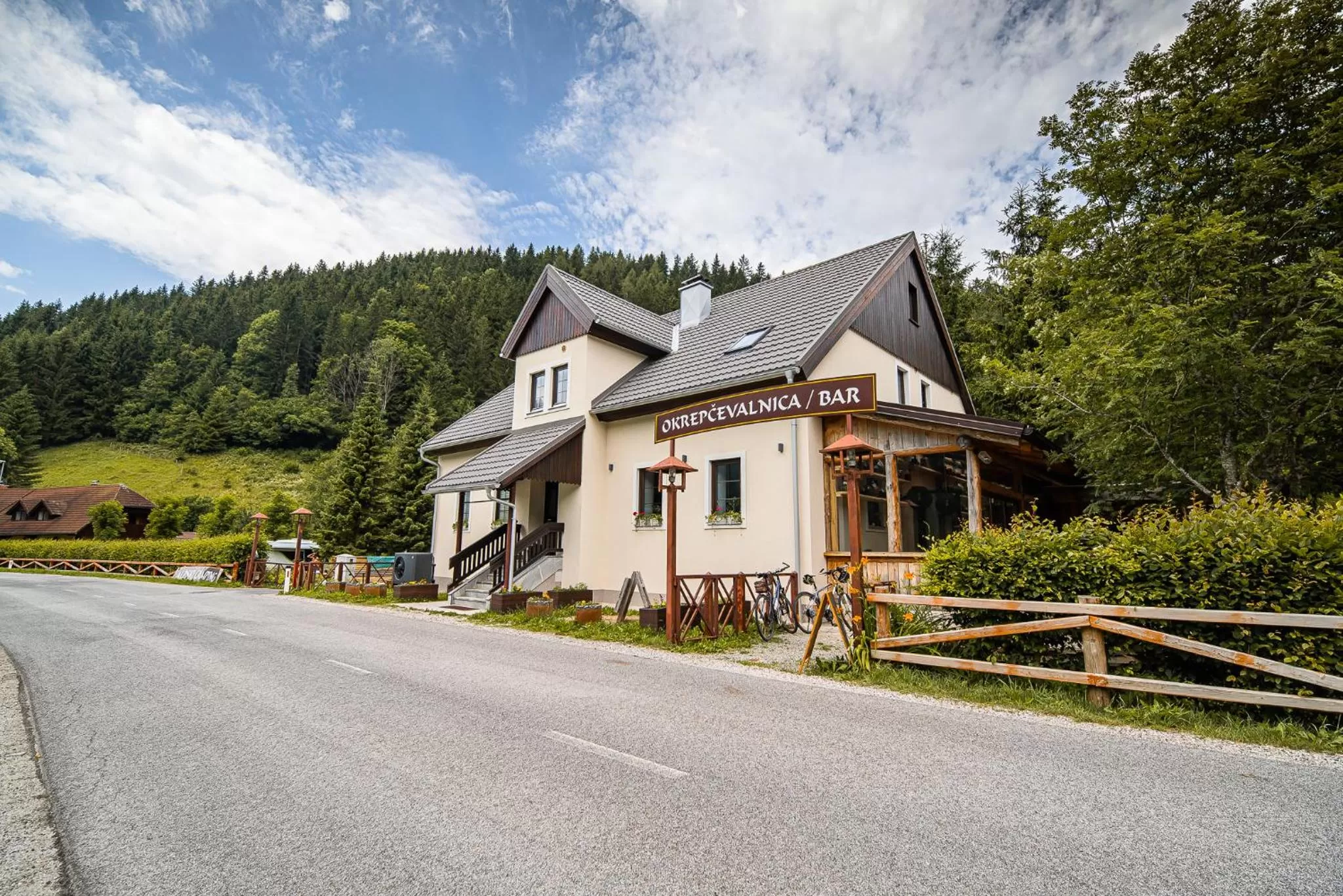 Property Building in Cvet gora - Camping, Glamping and Accomodations