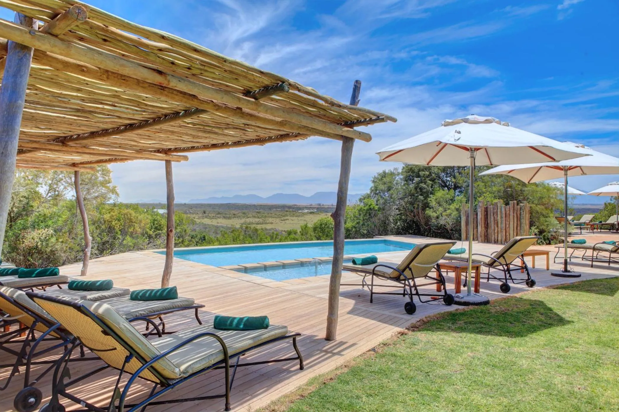 Pool view in Garden Route Game Lodge