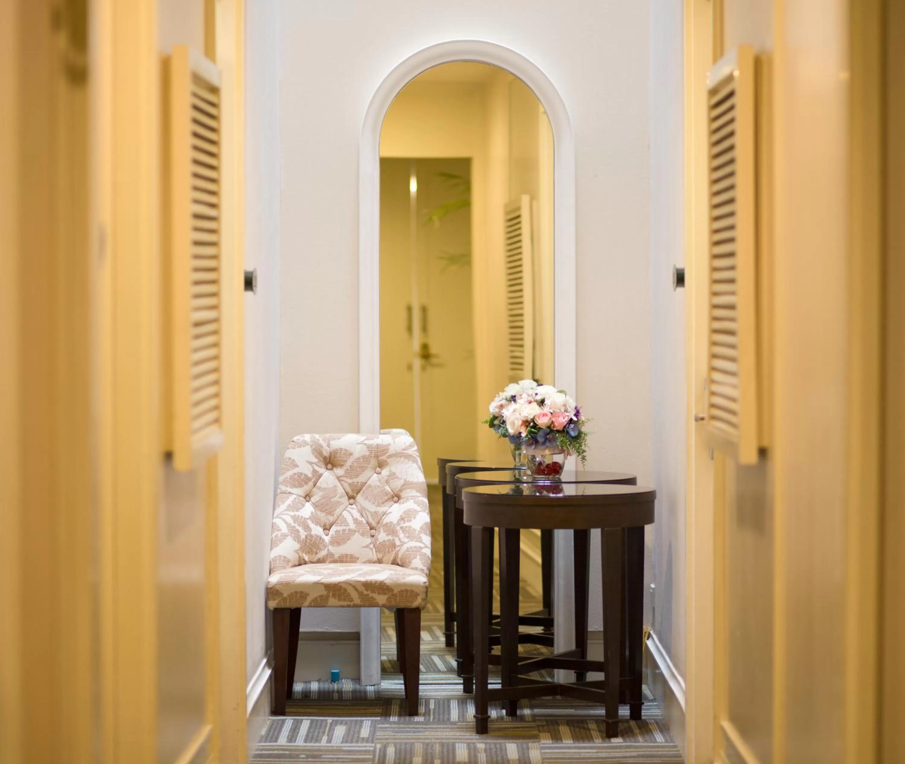 Day in Aphrodite Inn Bangkok