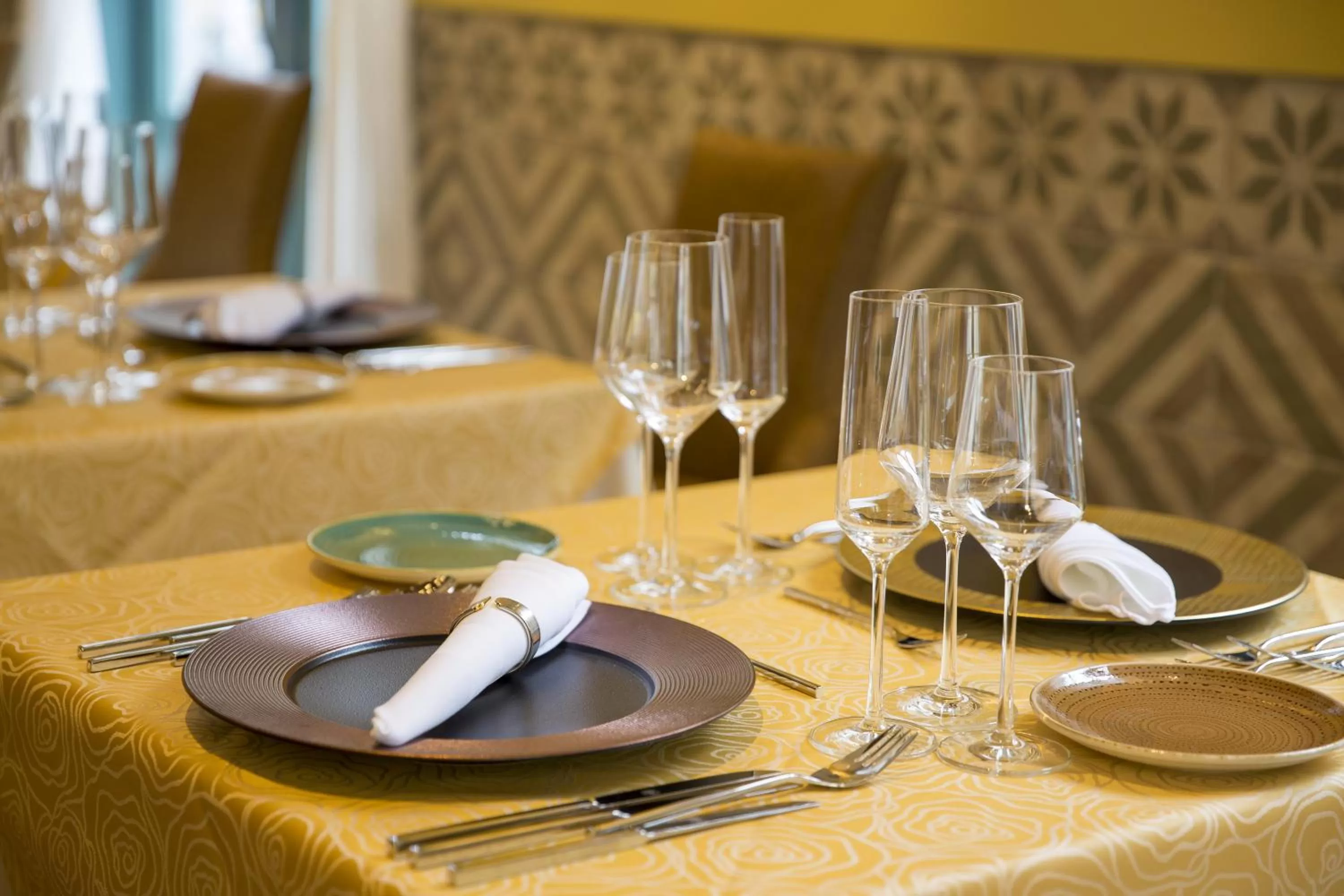 Dining area in Hotel Monterey Kobe