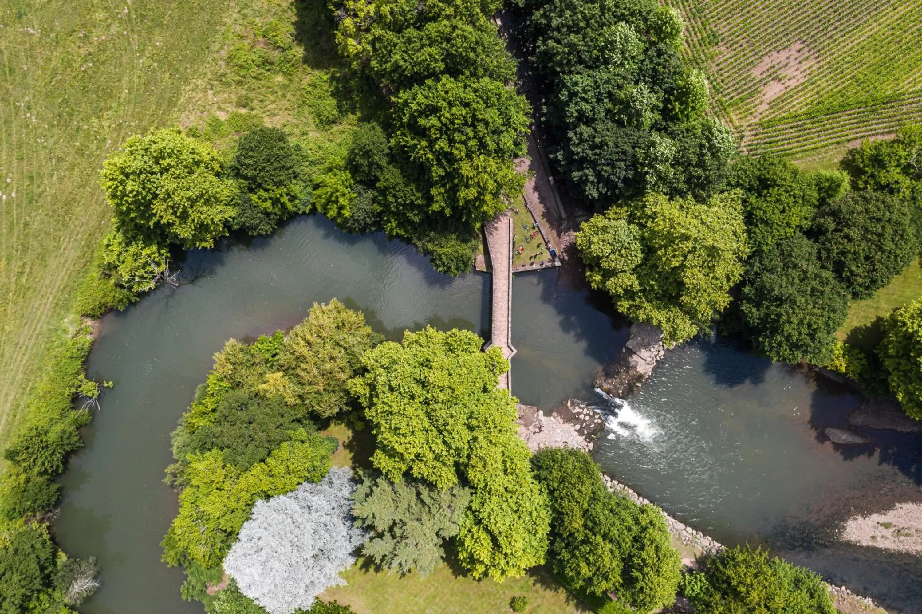 Nearby landmark in Hôtel du Pont