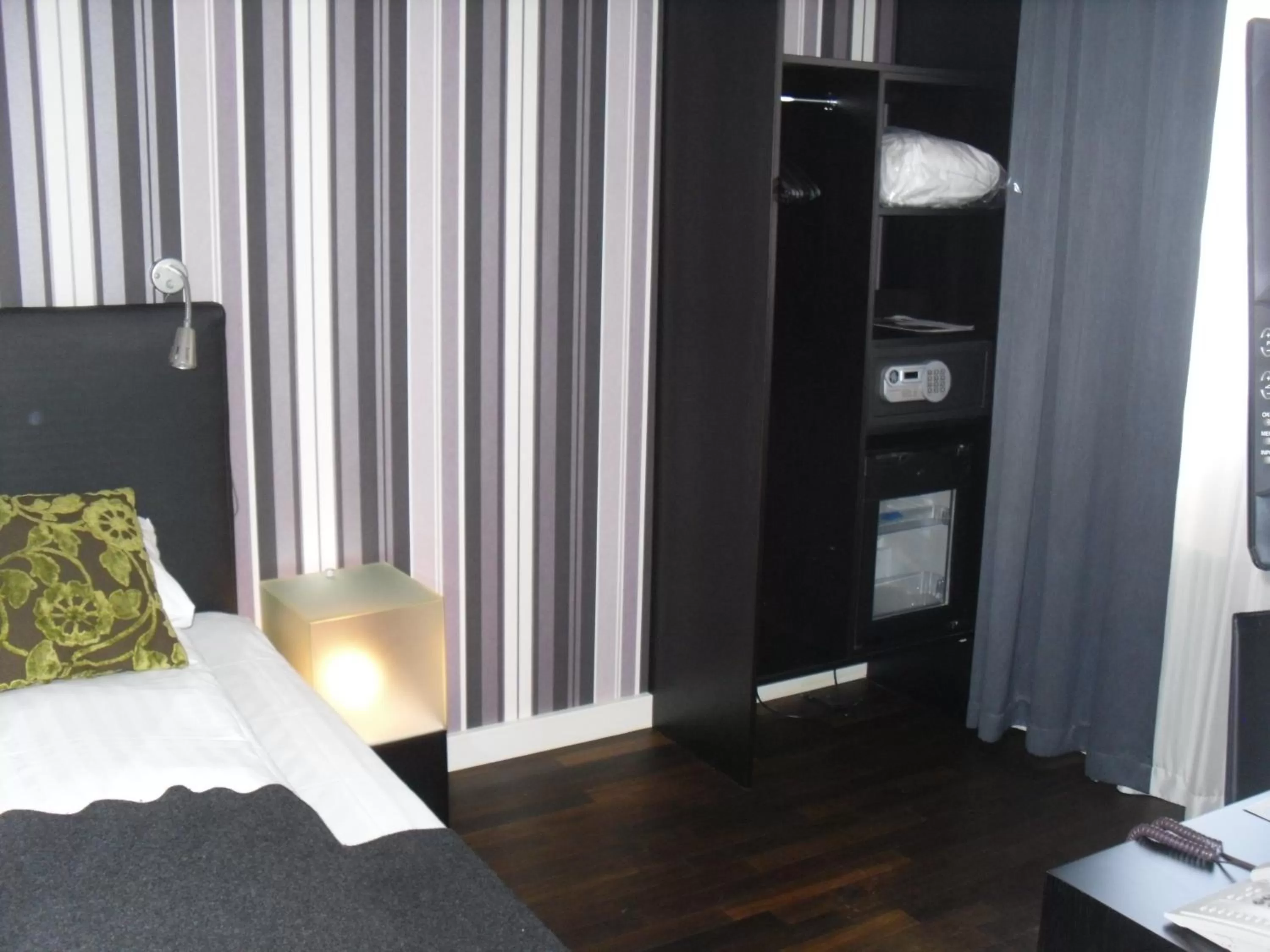 Bed in First Hotel Witt