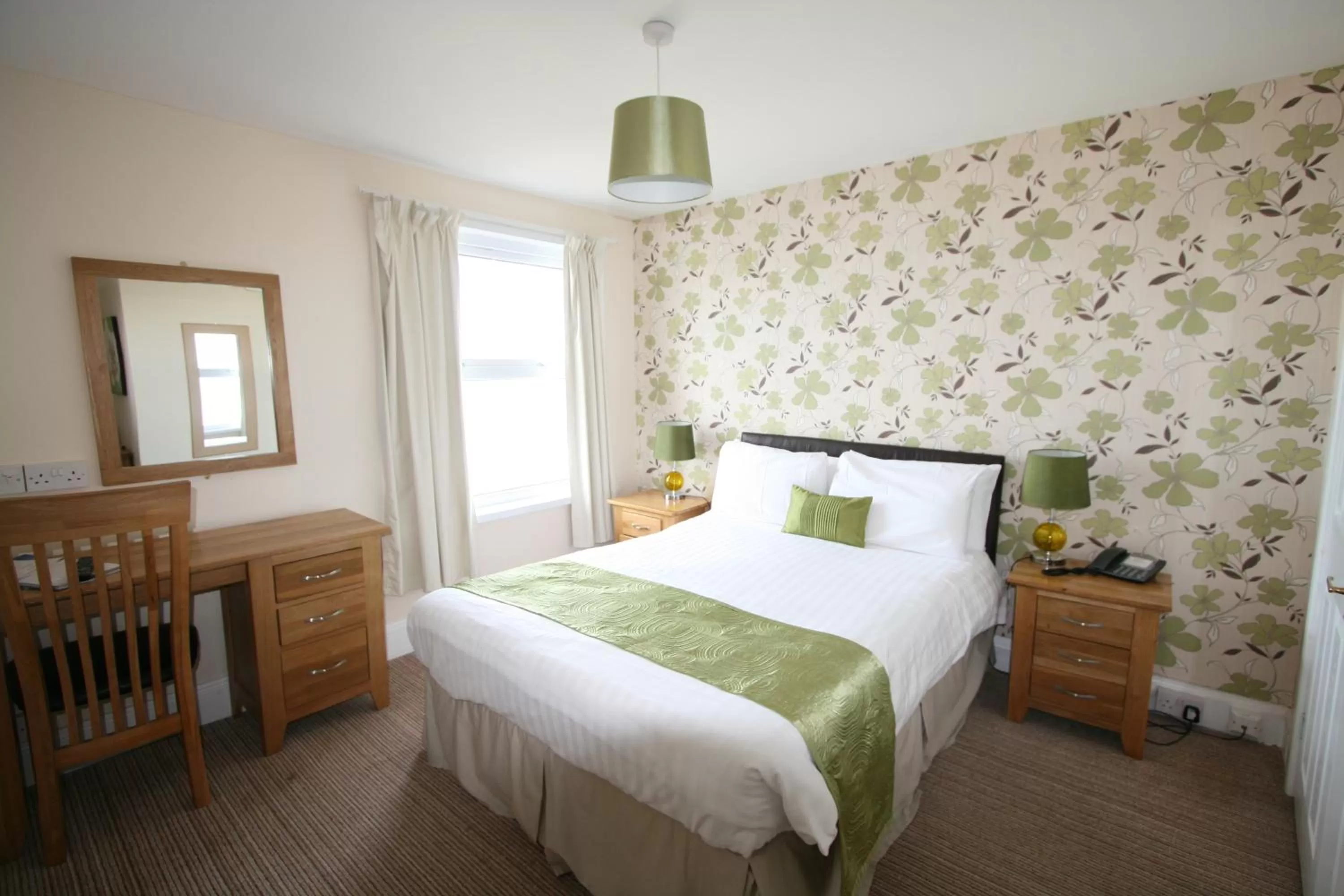 Bed in Pentire Newquay Cornwall Hotel