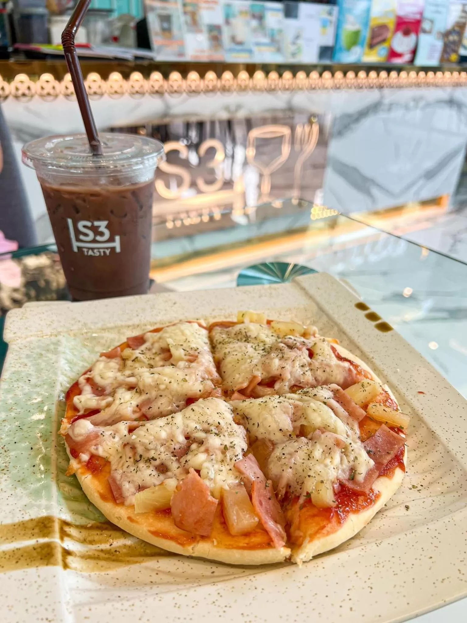 Food and drinks in S3 Huahin Hotel