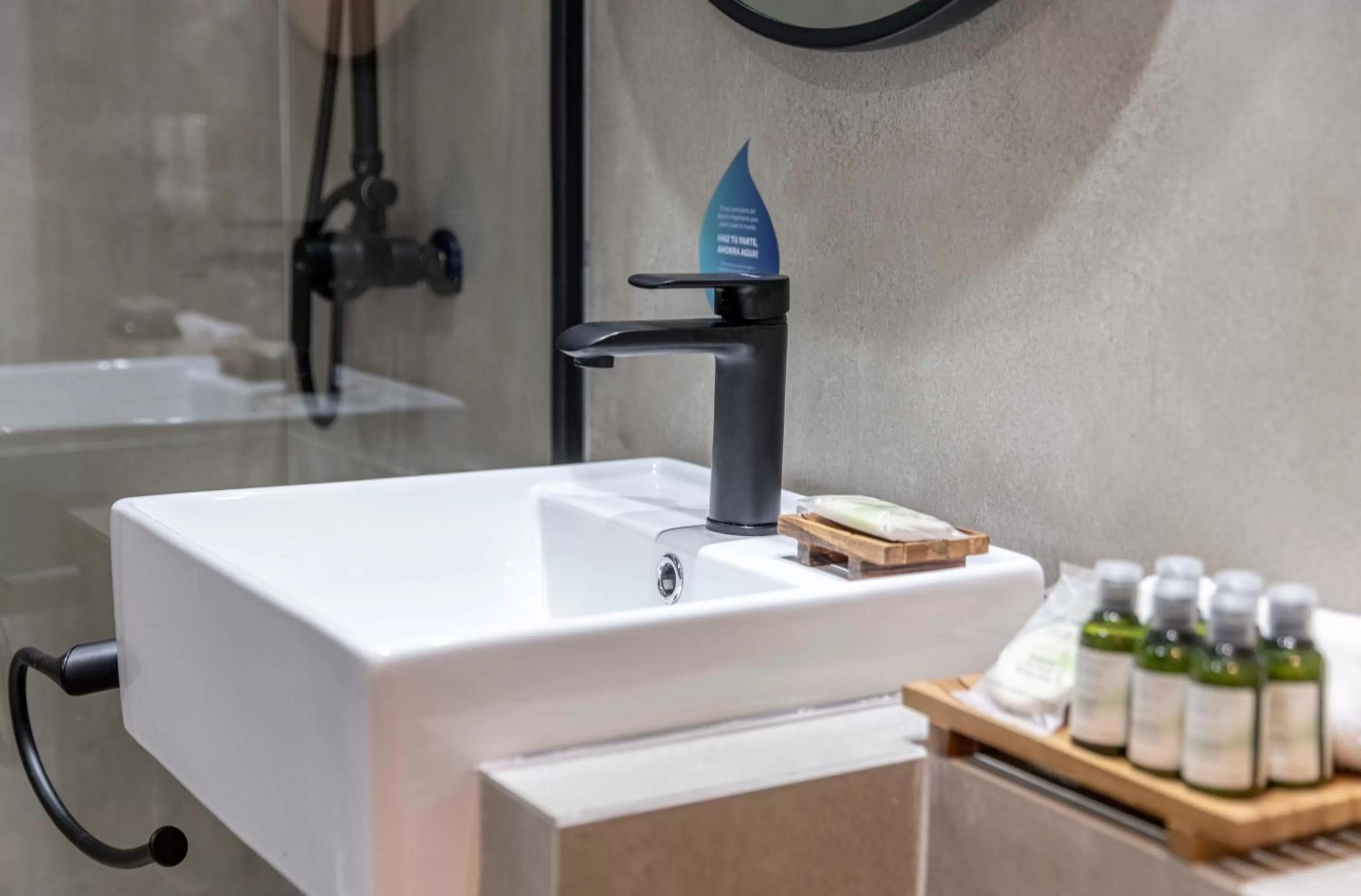 Bathroom in Nobile Hotel Montoya