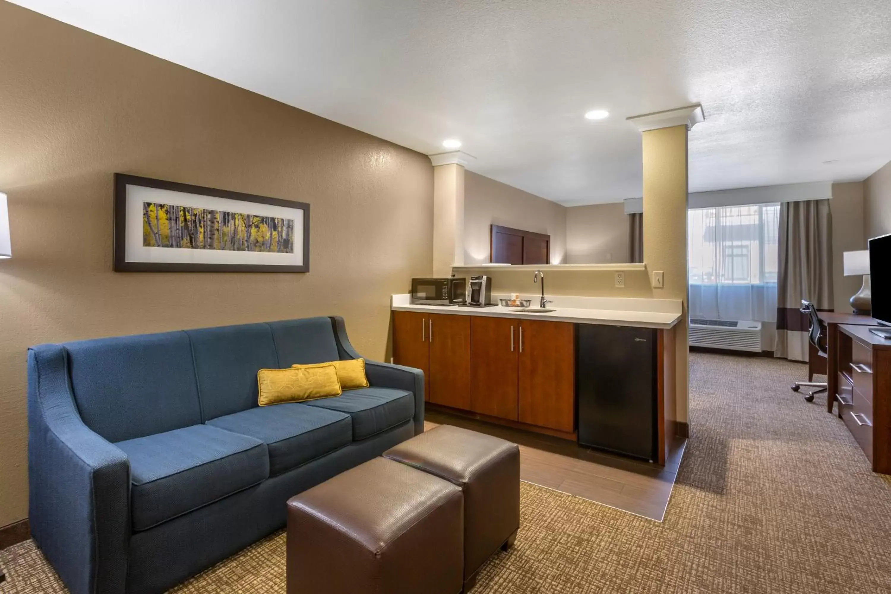 King Suite - Non Smoking/Pet Friendly in Comfort Inn & Suites Coeur d'Alene King Suite - Non Smoking/Pet Friendly in Comfort Inn & Suites Coeur d'Alene