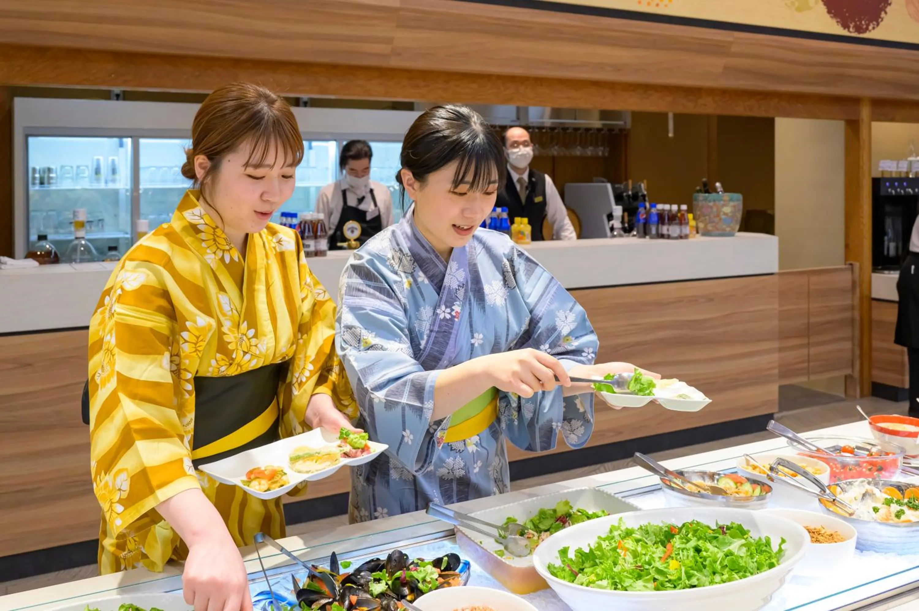Food and drinks in Senkeien Tsukioka Hotel