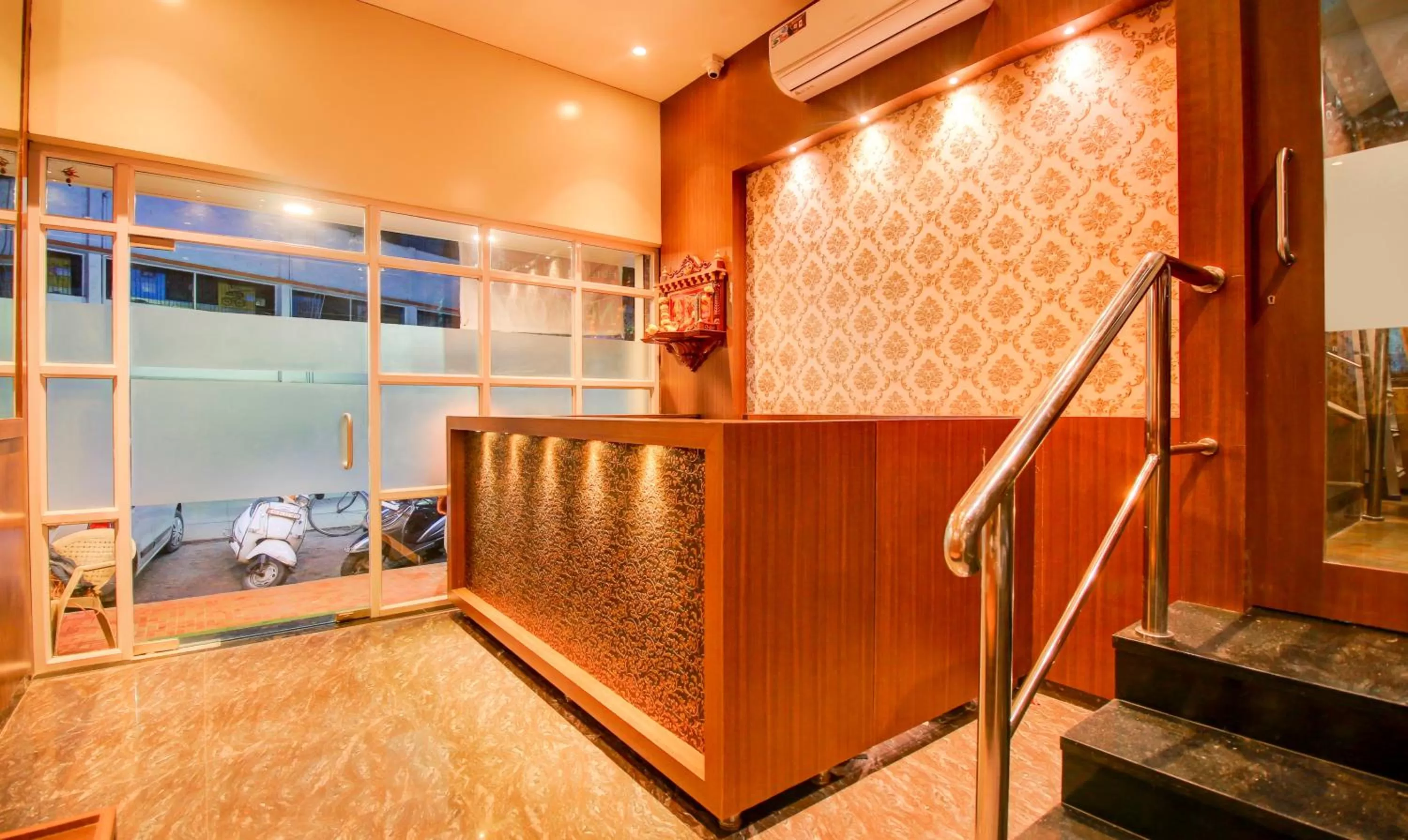 Lobby or reception in Treebo Arvind Residency