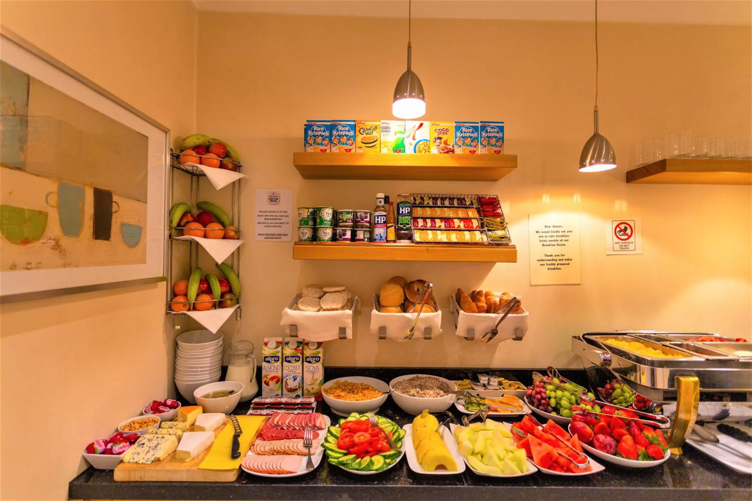 Buffet breakfast in The Sumner Hotel