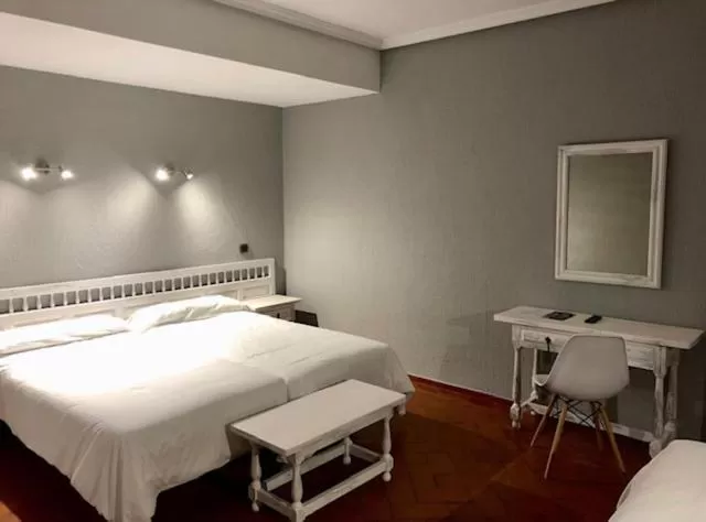 Bed in Hospedium Hotel Juan II