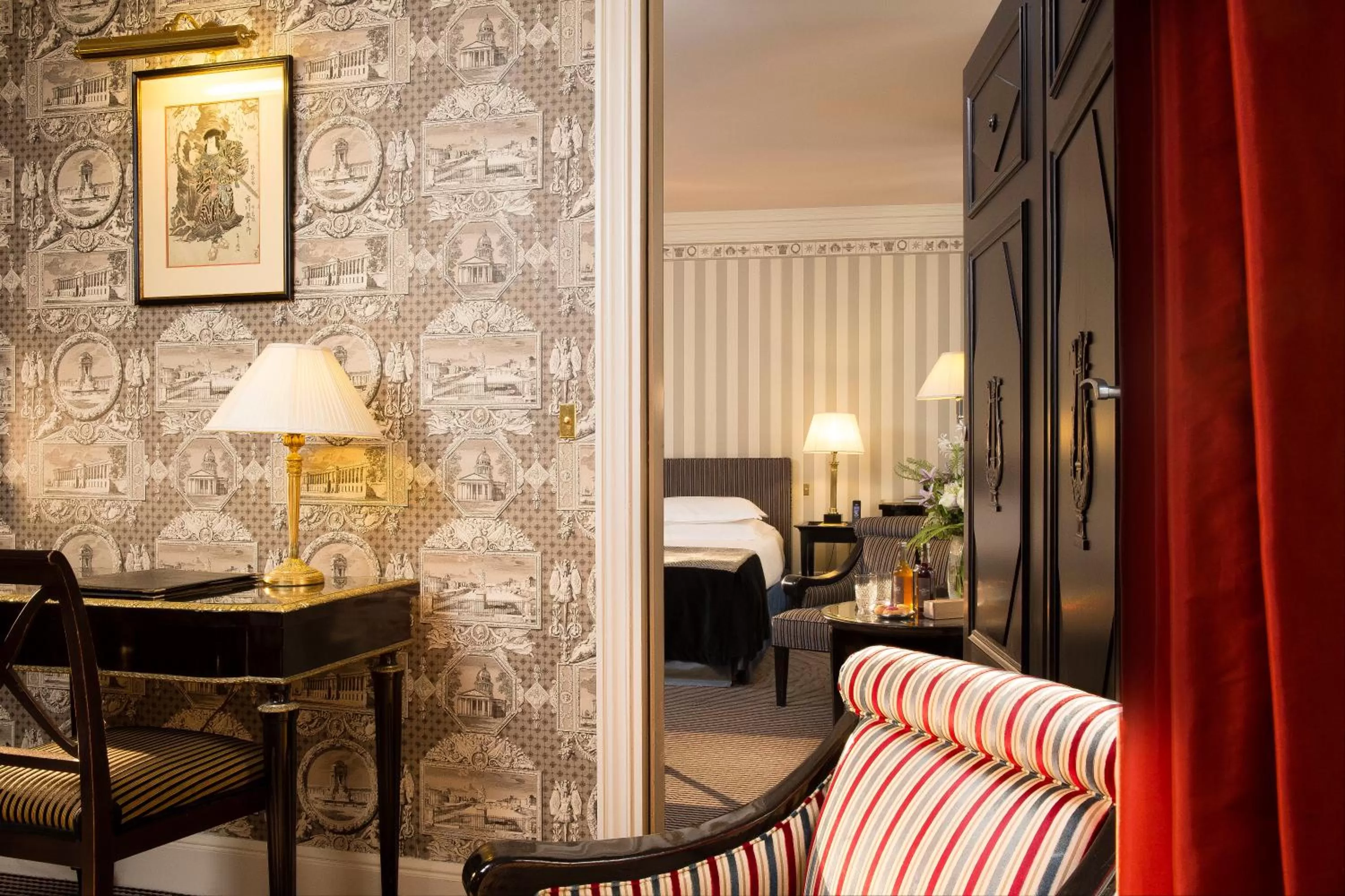 Bedroom, Bed in Hotel La Villa d'Estrées - Saint-Germain