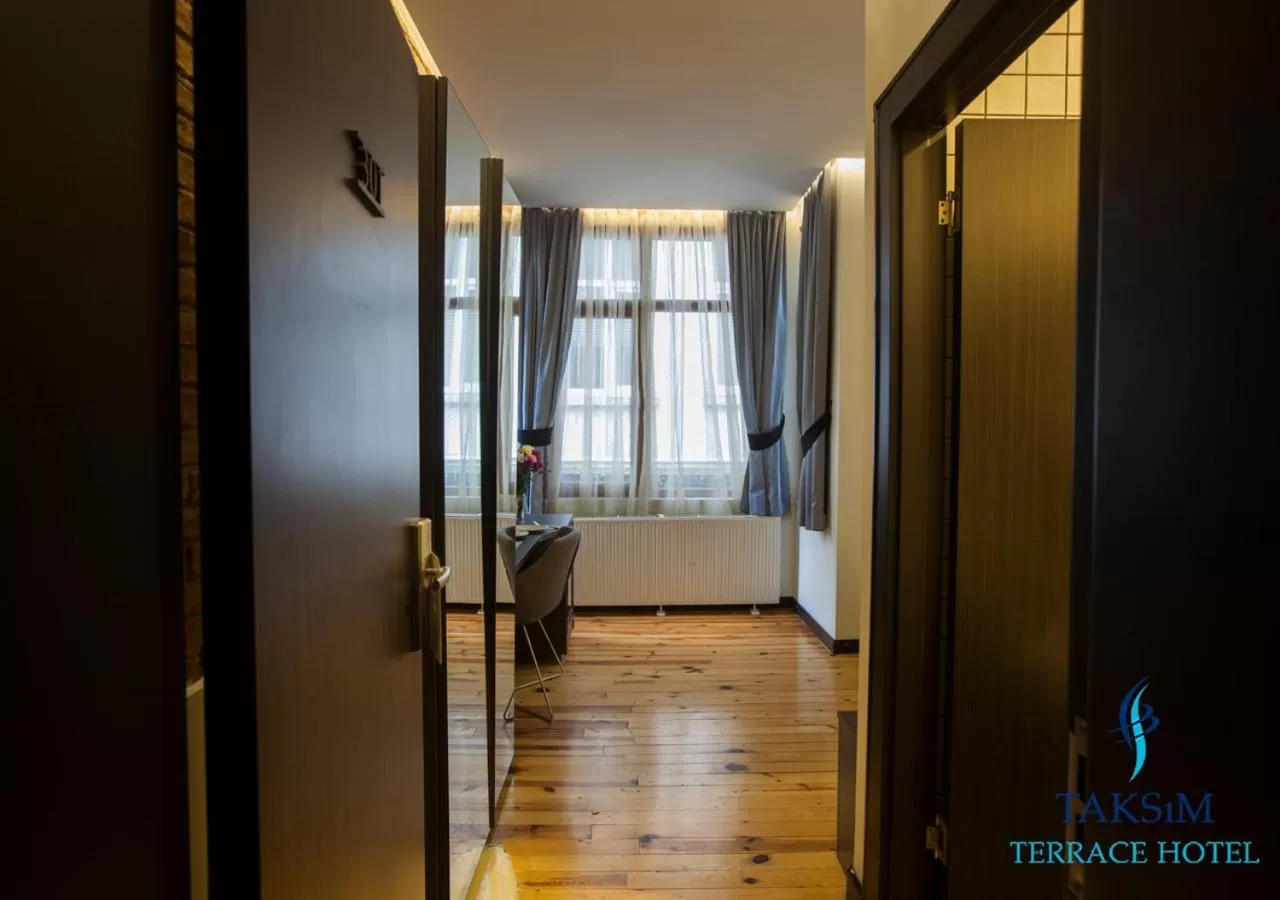 Living room in Taksim Terrace Hotel