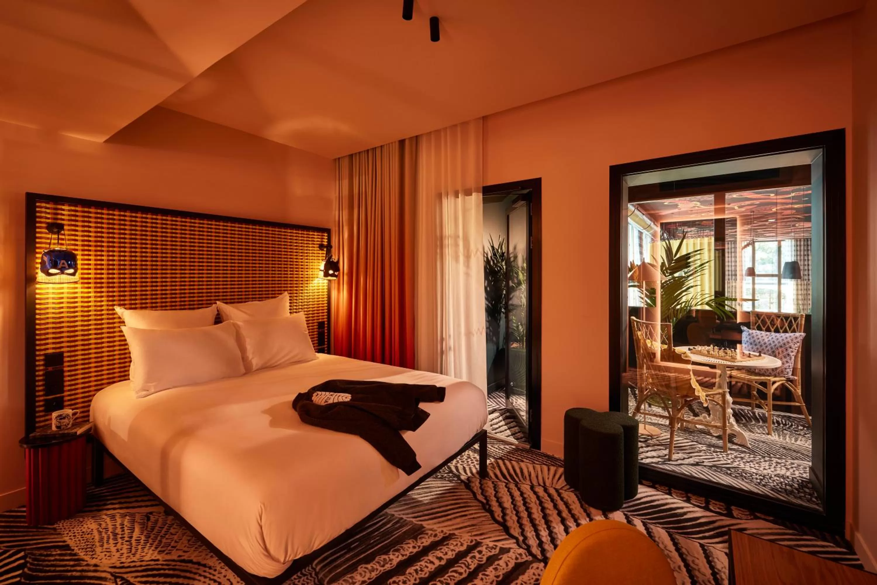 Bed in Mama Shelter Dijon