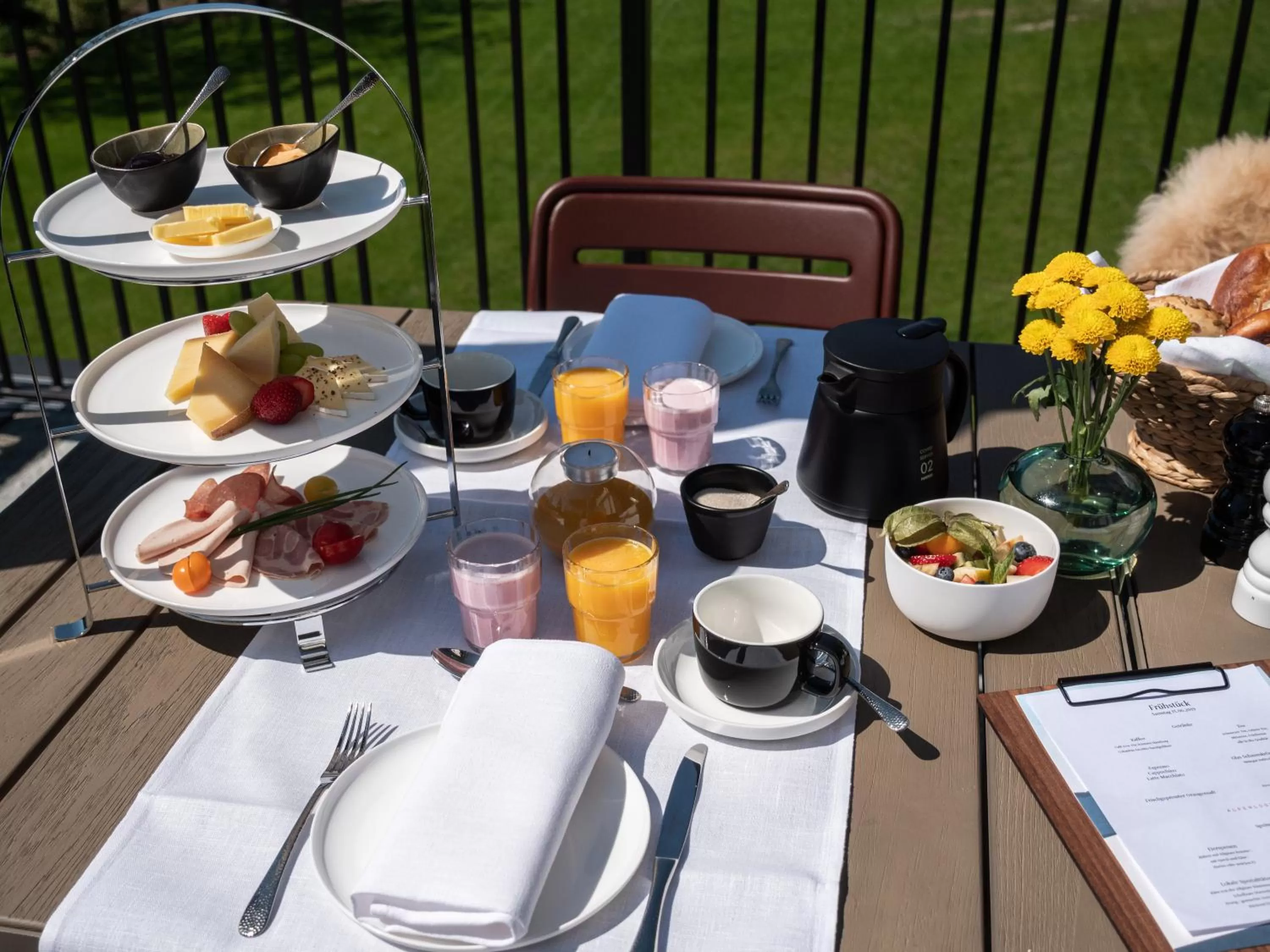 Restaurant/places to eat in Alpenloge Design Hotel