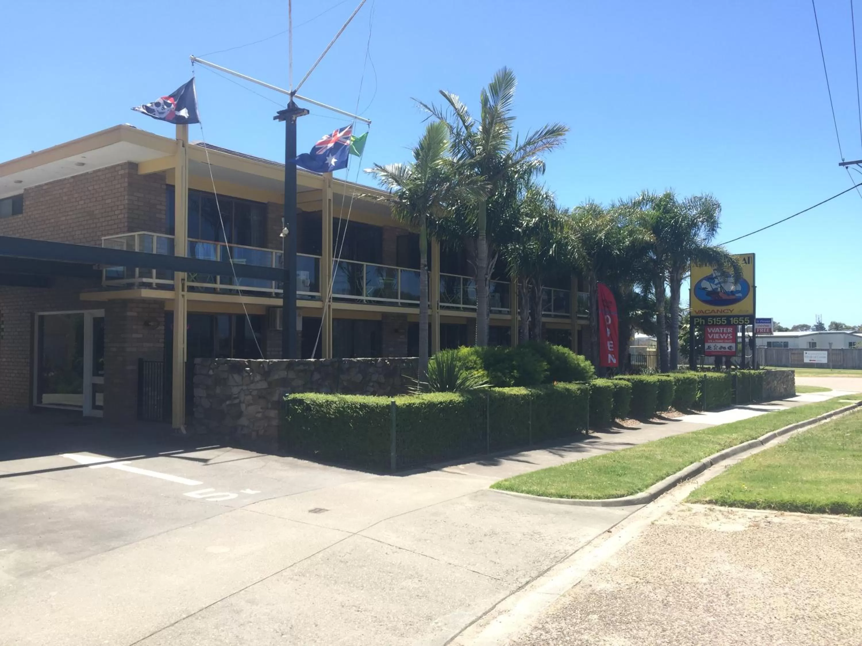 Facade/entrance in Abel Tasman Waterfront Motel