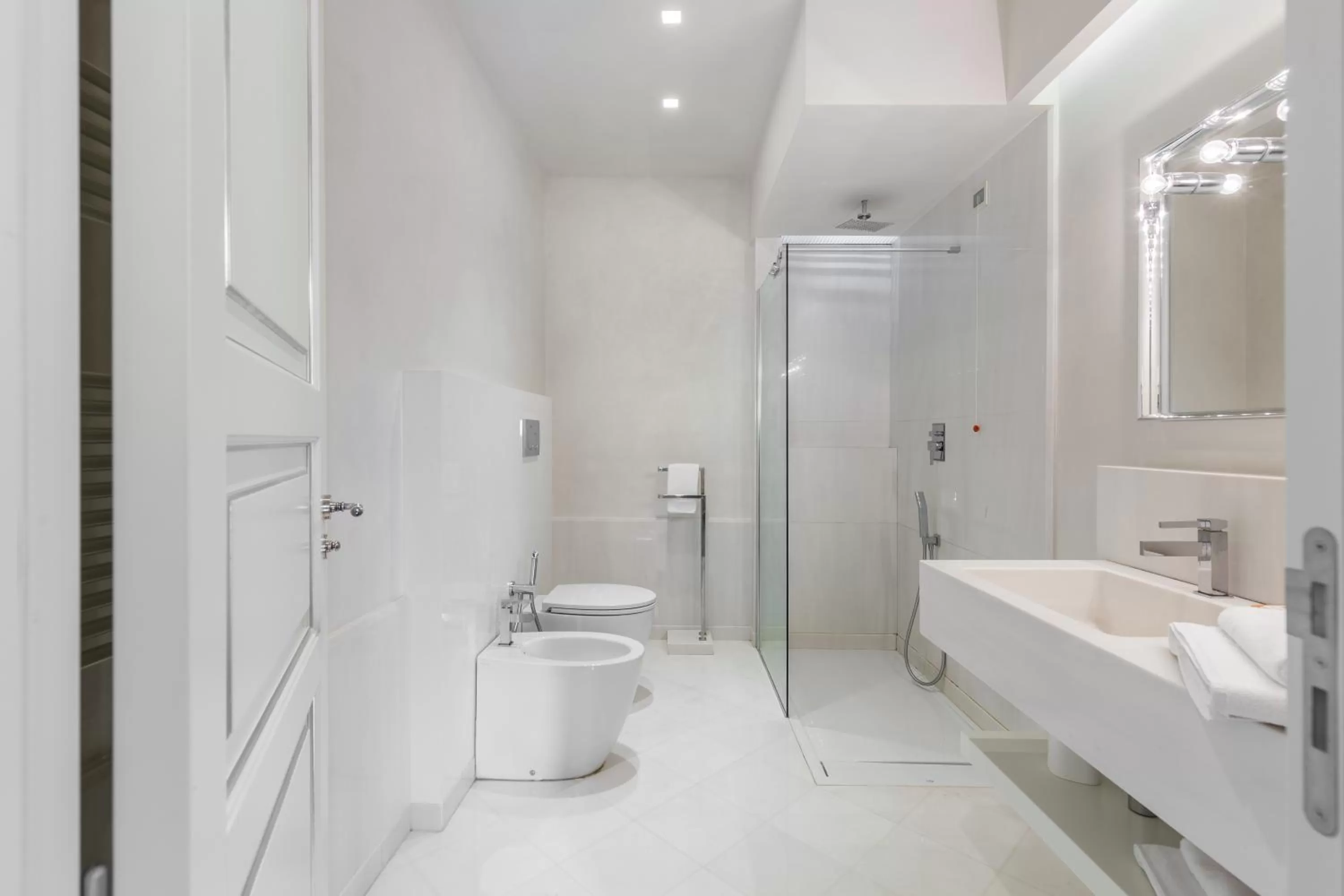 Bathroom in Palazzo Favacchio - Patanè