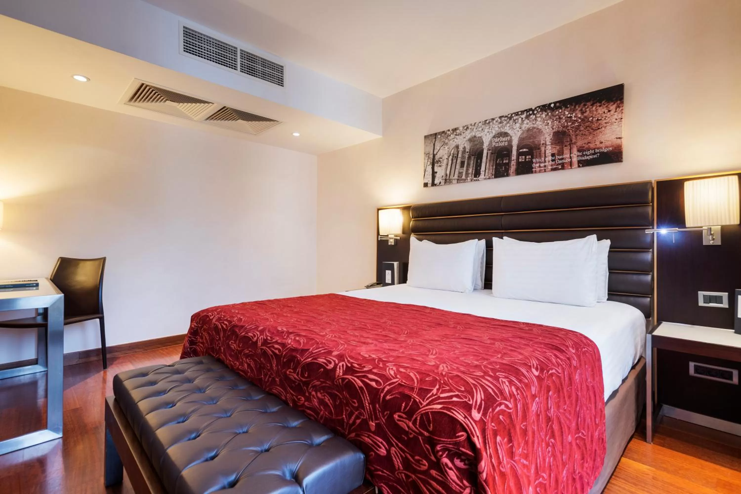 Bedroom, Bed in Exe Budapest Center