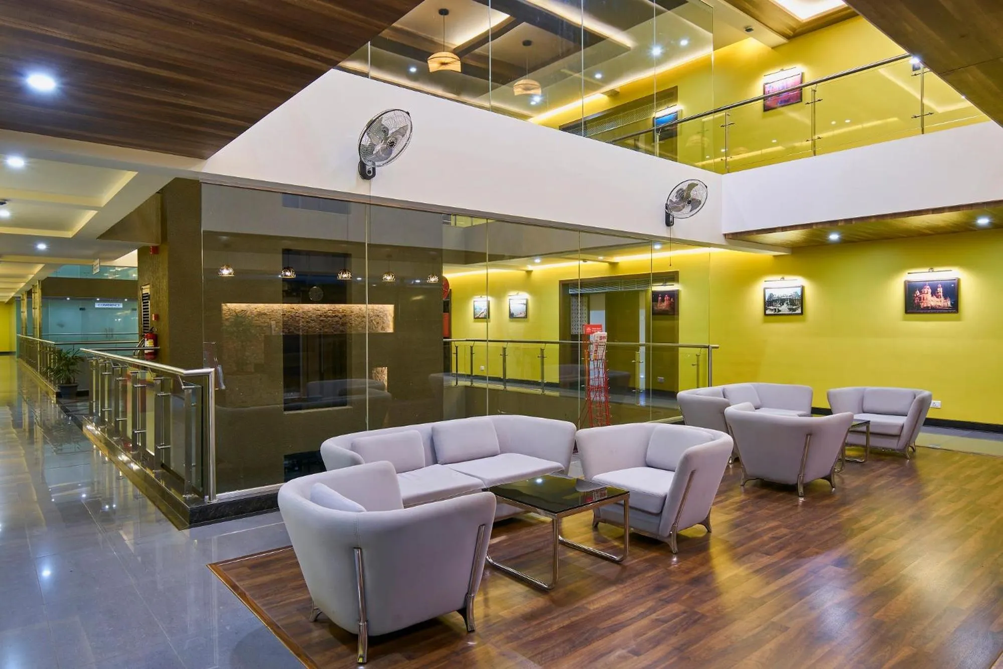 Lobby or reception in Hotel 3 Leaves NEAR CENTRAL BUS STAND