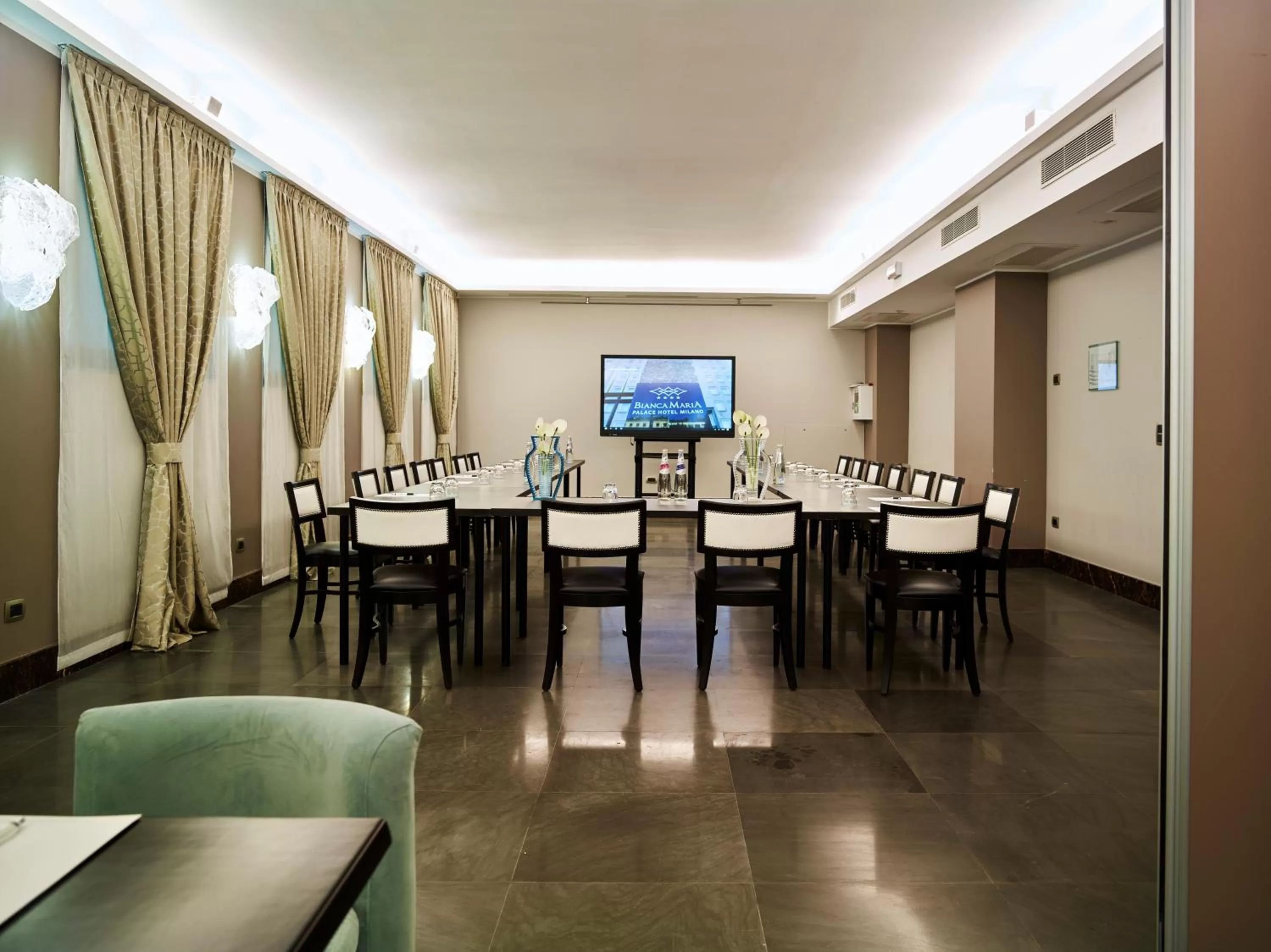 Business facilities in Bianca Maria Palace Hotel