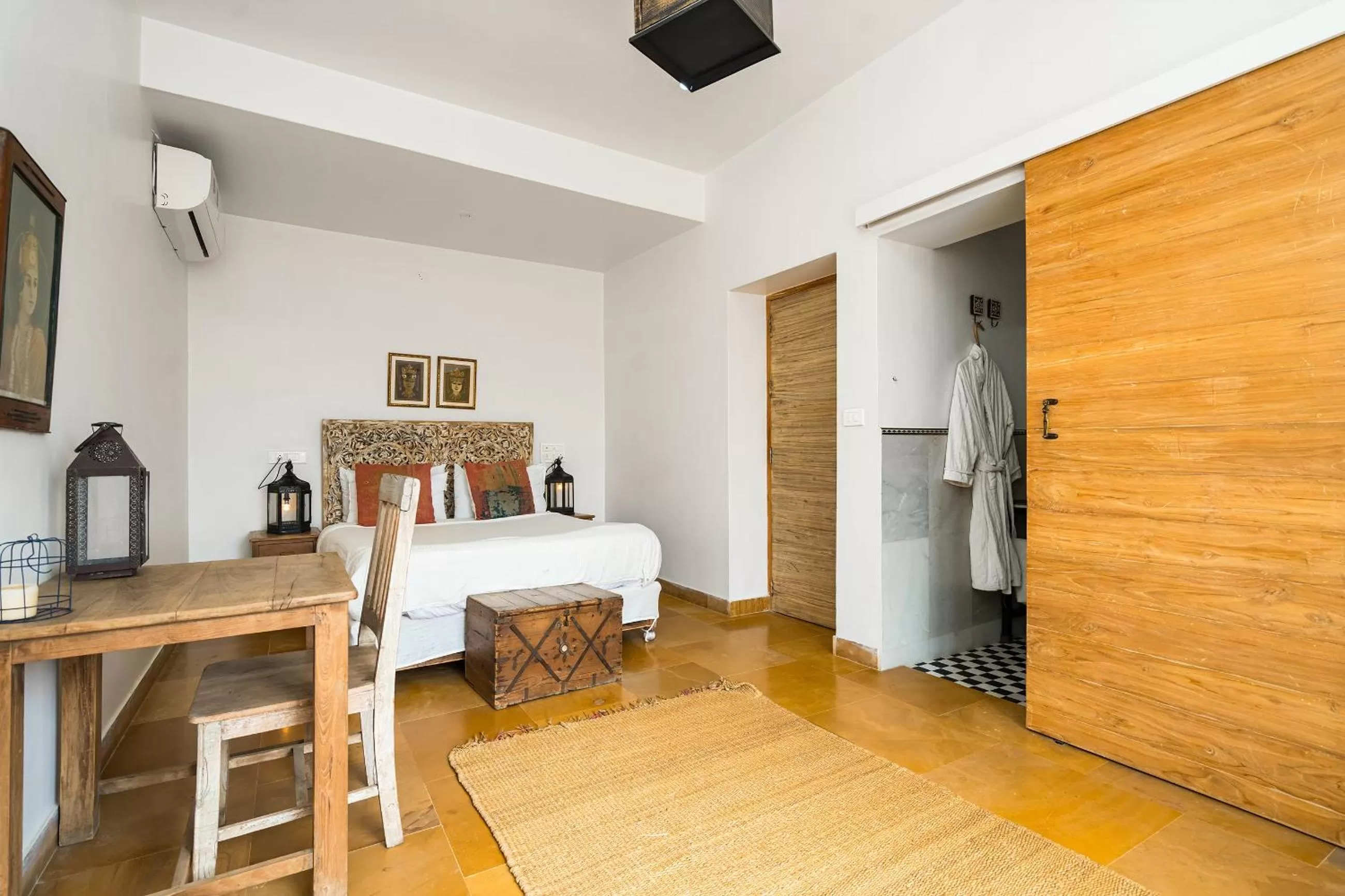 Bedroom, Bed in The Secret House - Adults Only Jaisalmer India