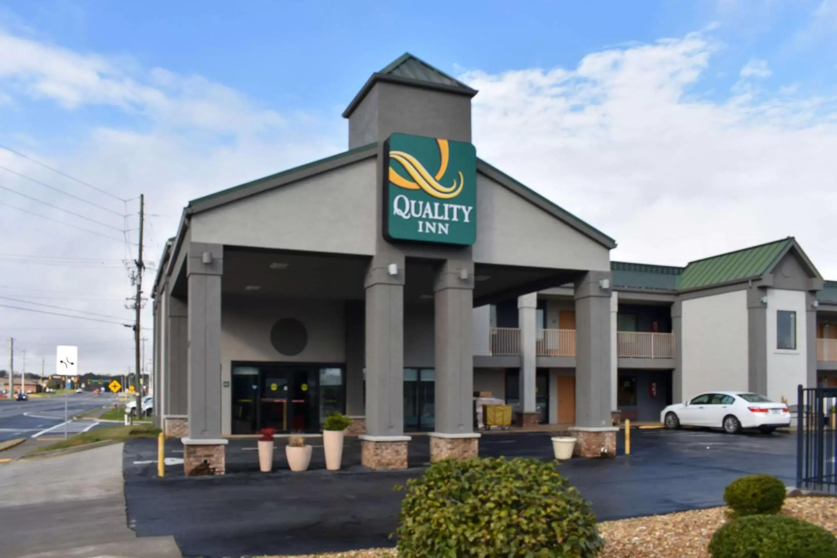 Quality Inn Calhoun North I-75 Quality Inn Calhoun North I-75