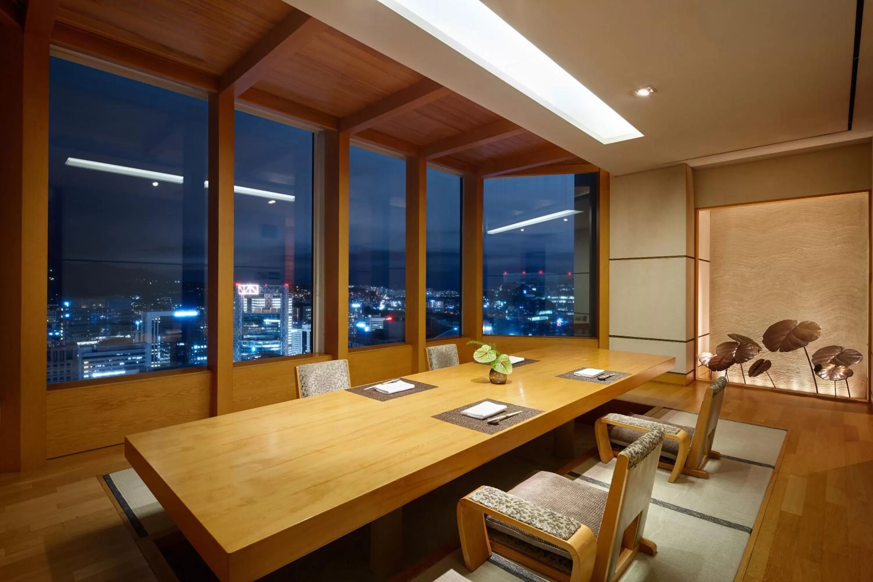 Restaurant/places to eat in Lotte Hotel Seoul Executive Tower