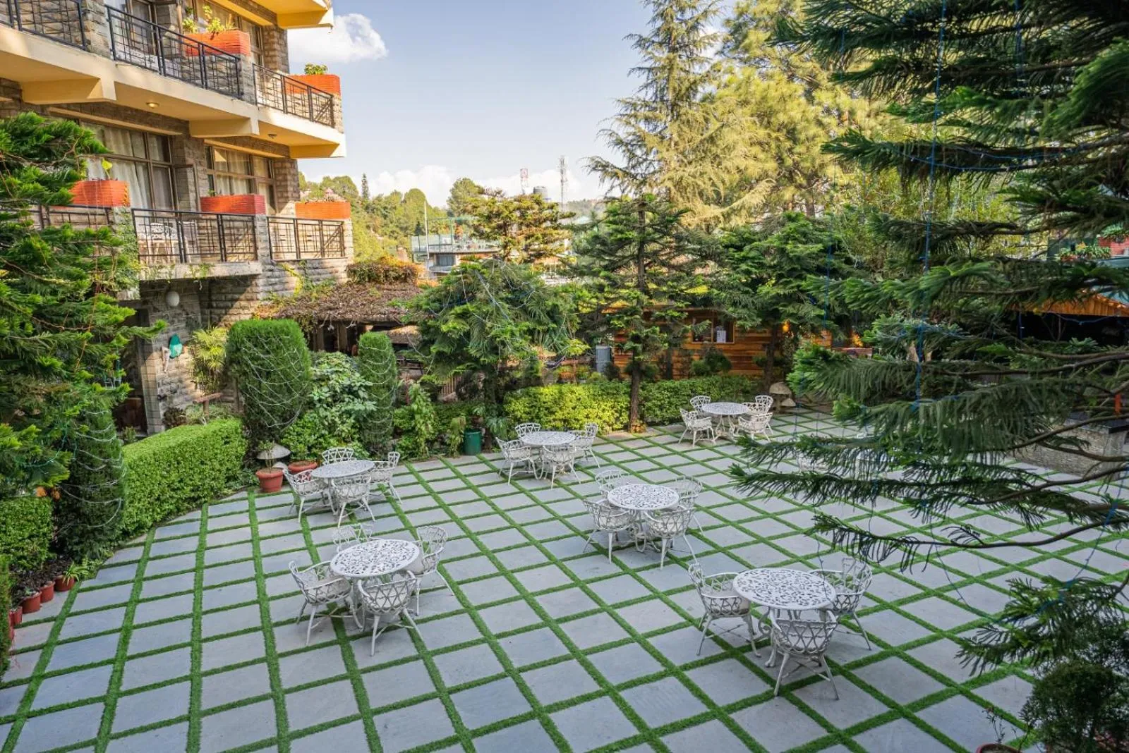 Spring in Kasauli Castle Resort