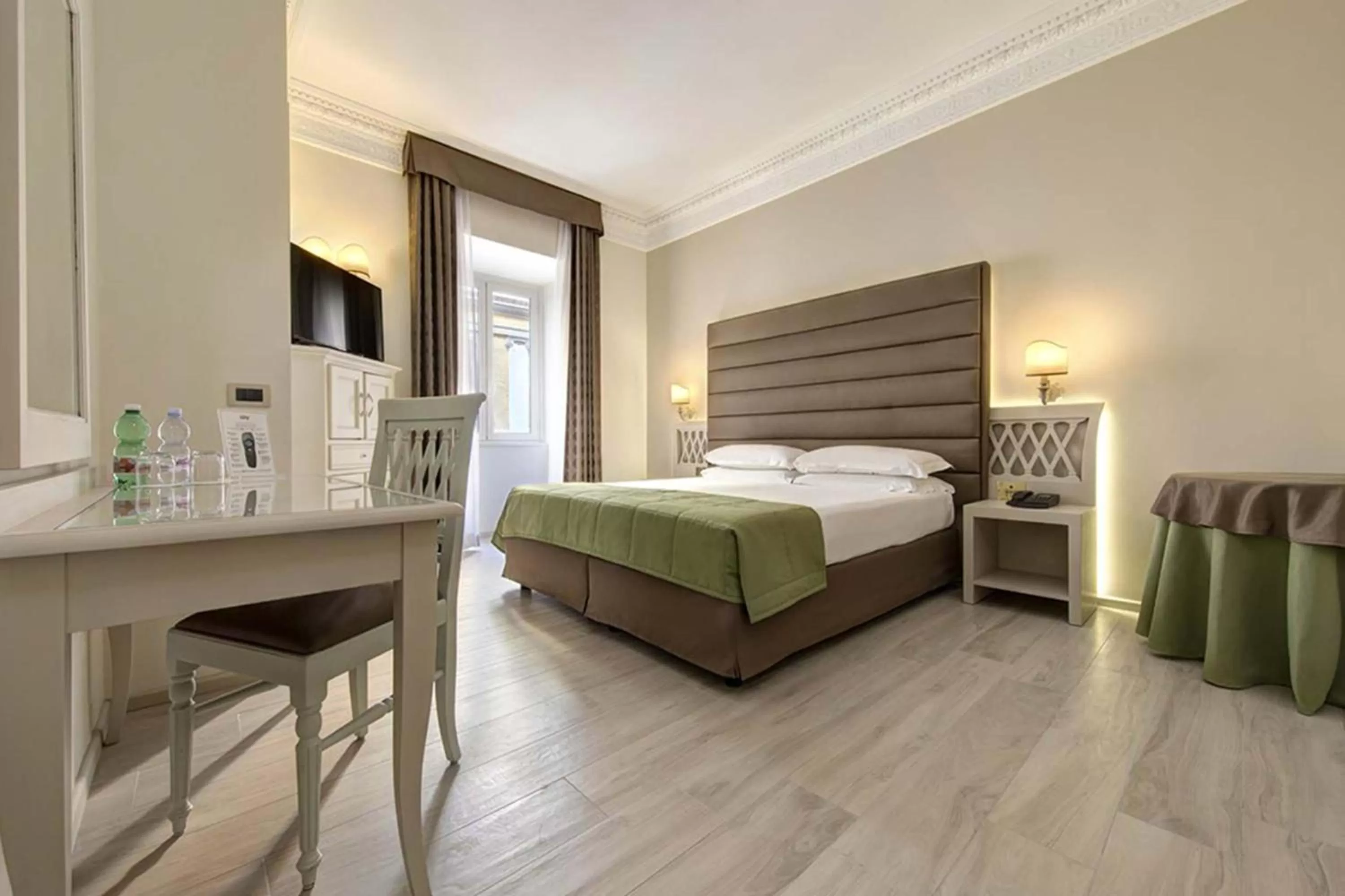 Bed in BB Hotels Smarthotel Bailey's