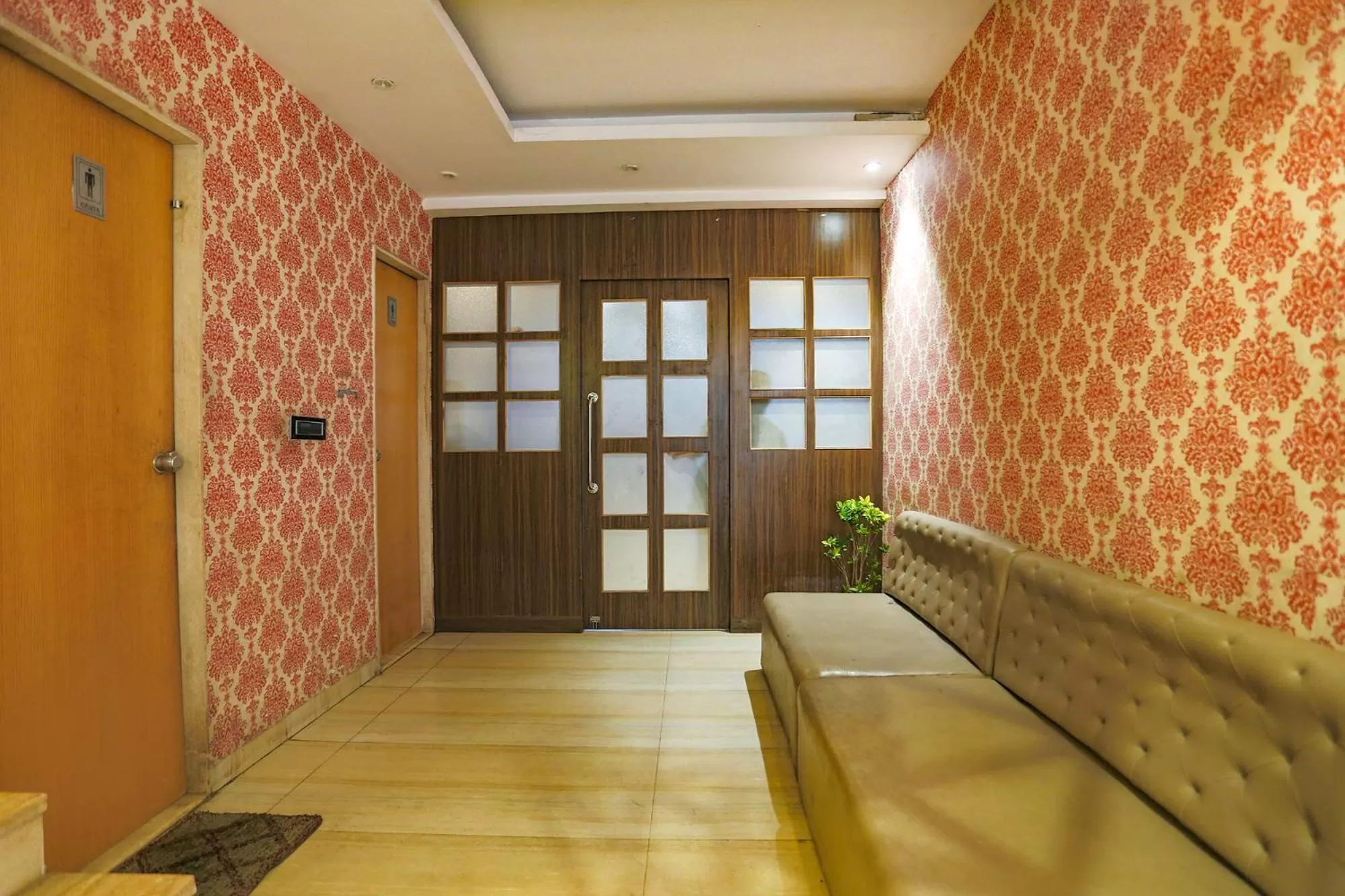 Living room in FabHotel Sun Park