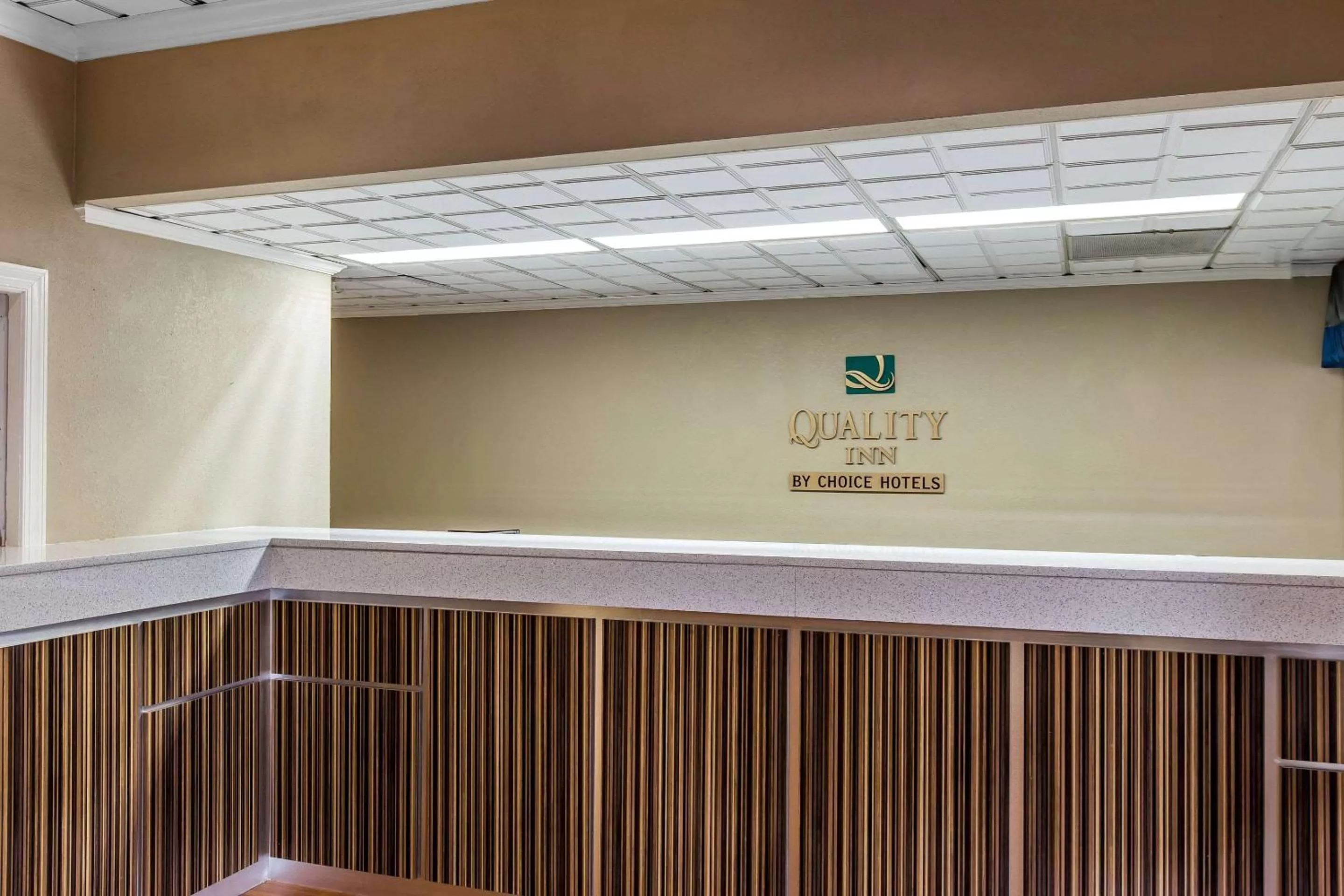 Lobby or reception in Quality Inn Savannah Midtown