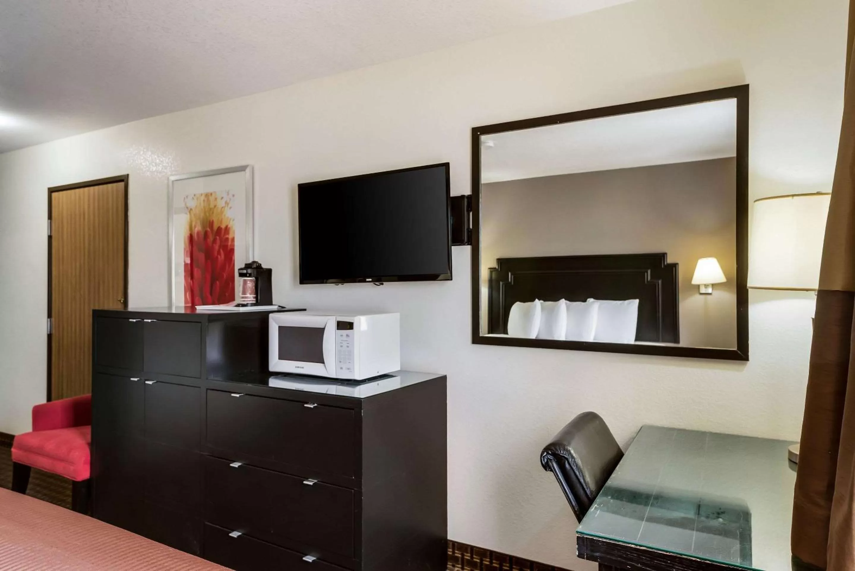 Photo of the whole room in Econo Lodge Inn & Suites Williams - Grand Canyon Area