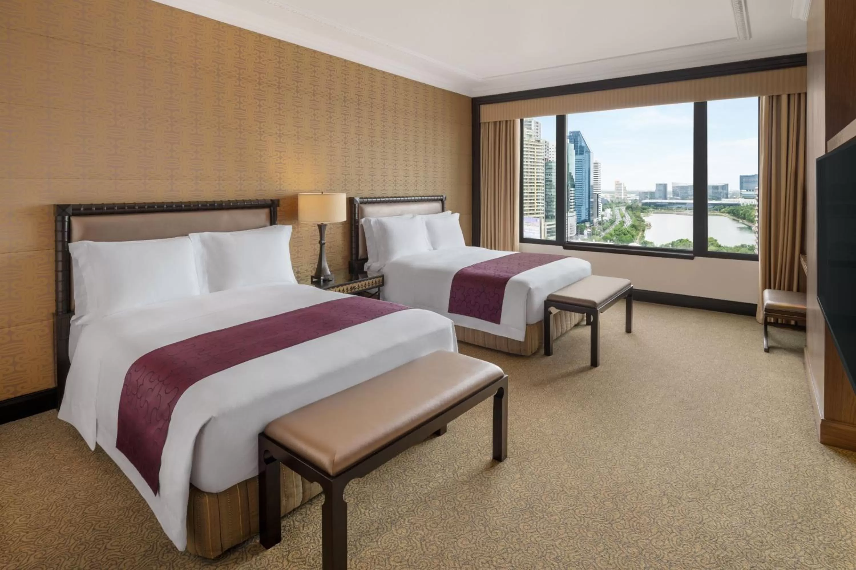 Bedroom, Bed in Sheraton Grande Sukhumvit, a Luxury Collection Hotel, Bangkok