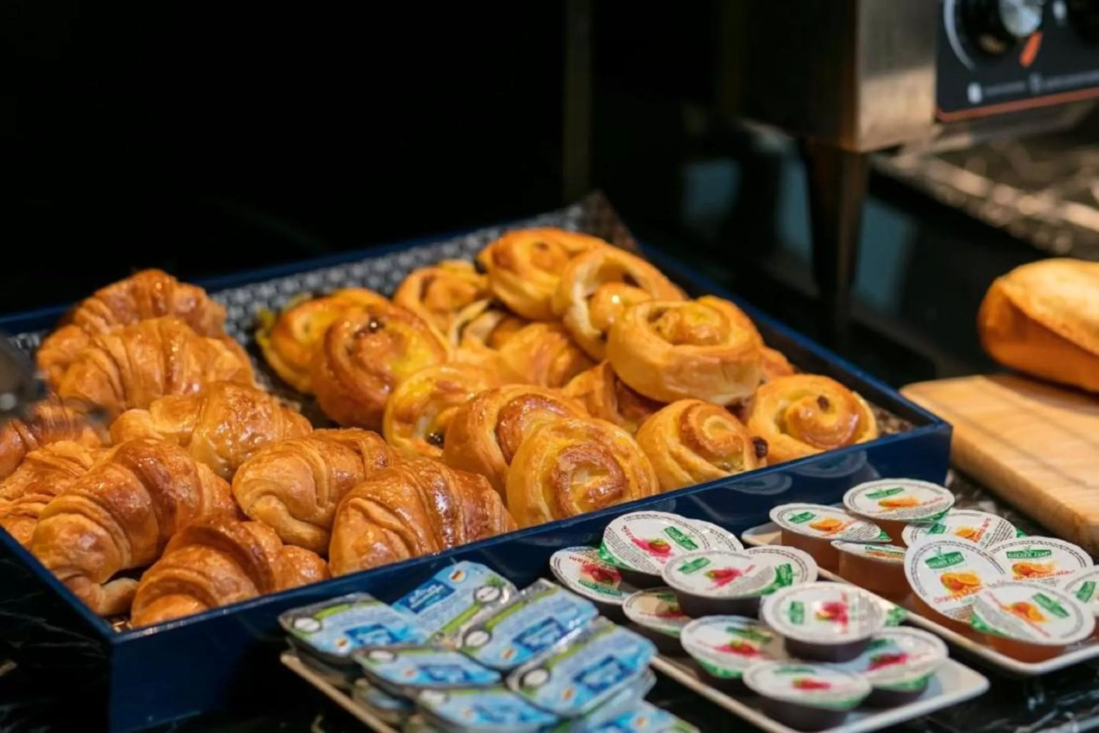 Buffet breakfast in HANOI FLORA HOTEL