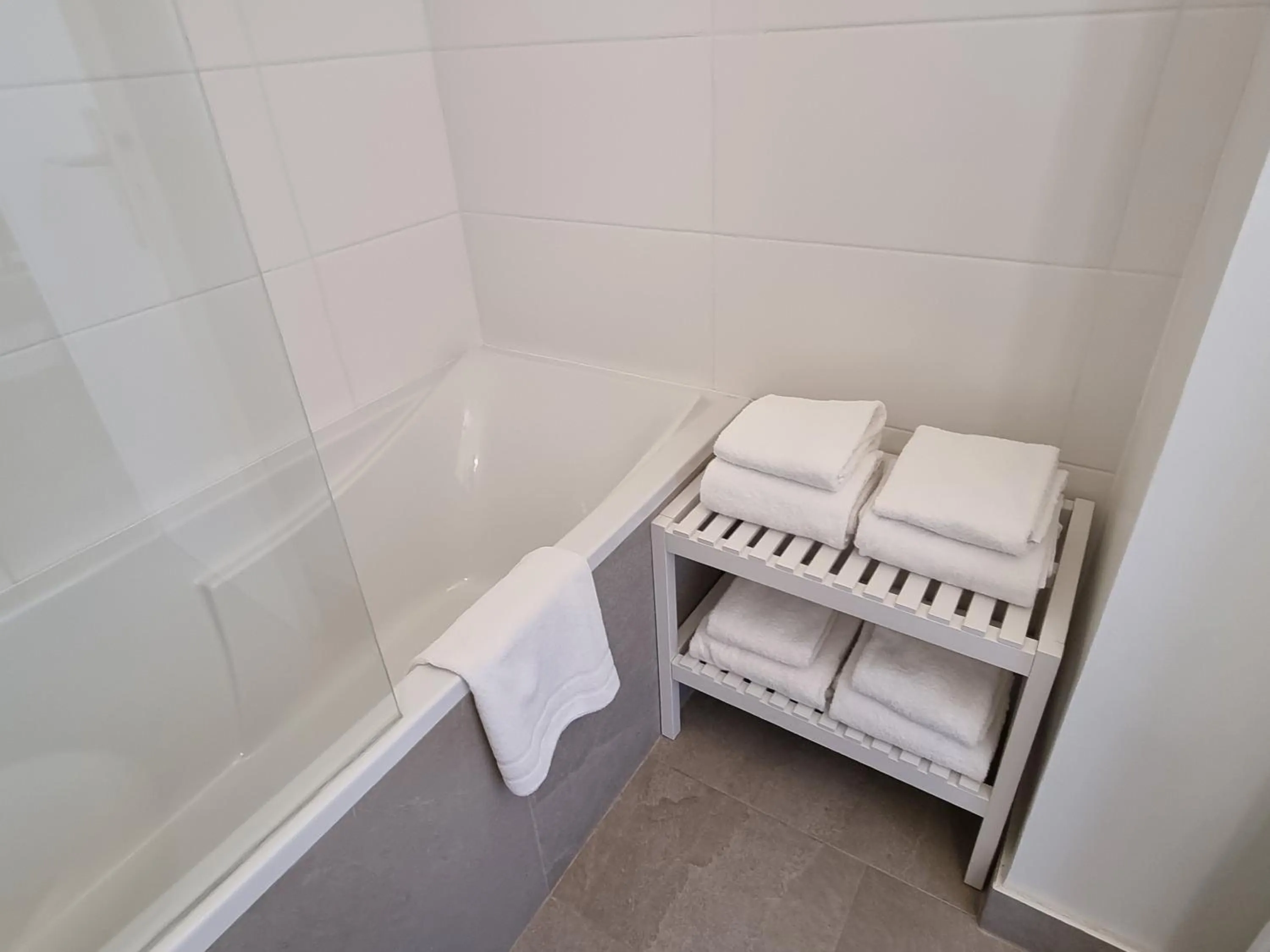 Bathroom in Hotel De L'Europe