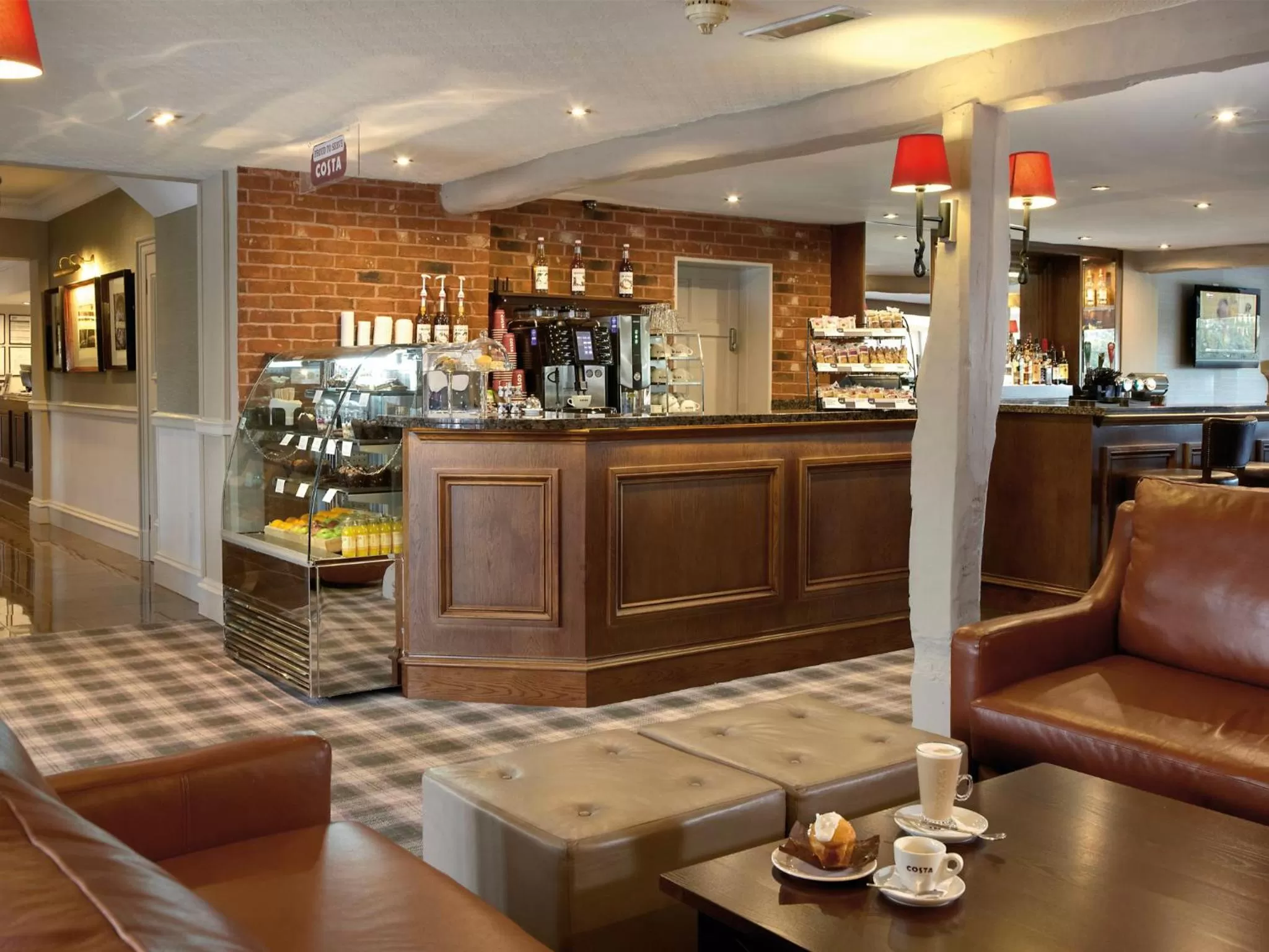 Lounge or bar in Macdonald Tickled Trout Hotel