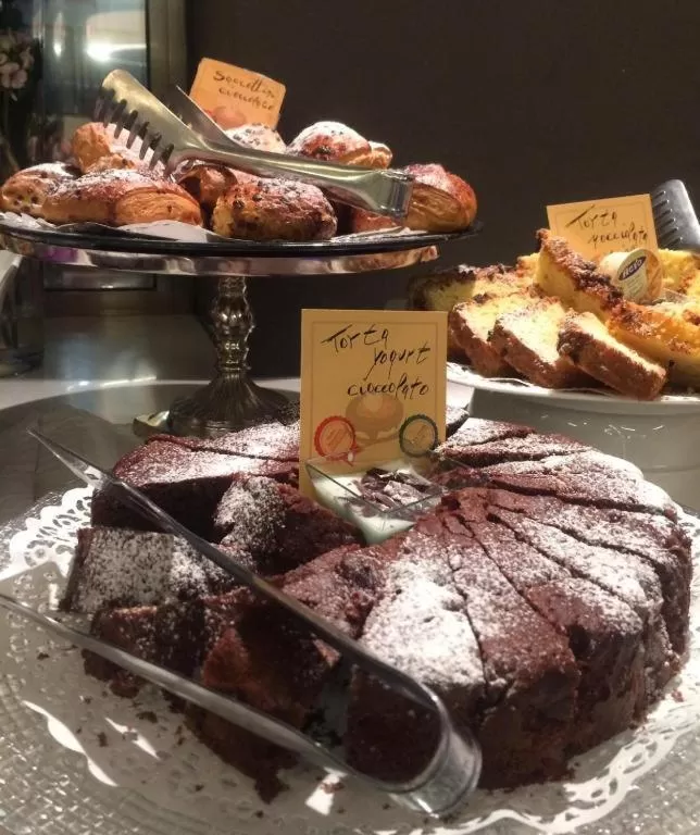 Food and drinks in Bike Hotel Touring Gardone Riviera & Wellness