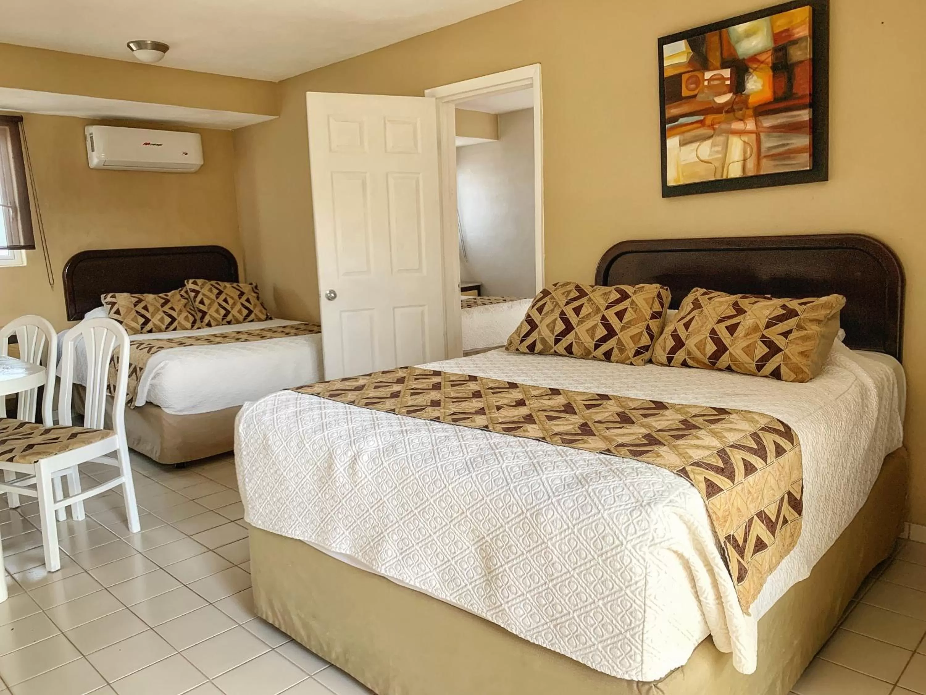 Photo of the whole room, Bed in Hotel Santa Fe Los Cabos by Villa Group