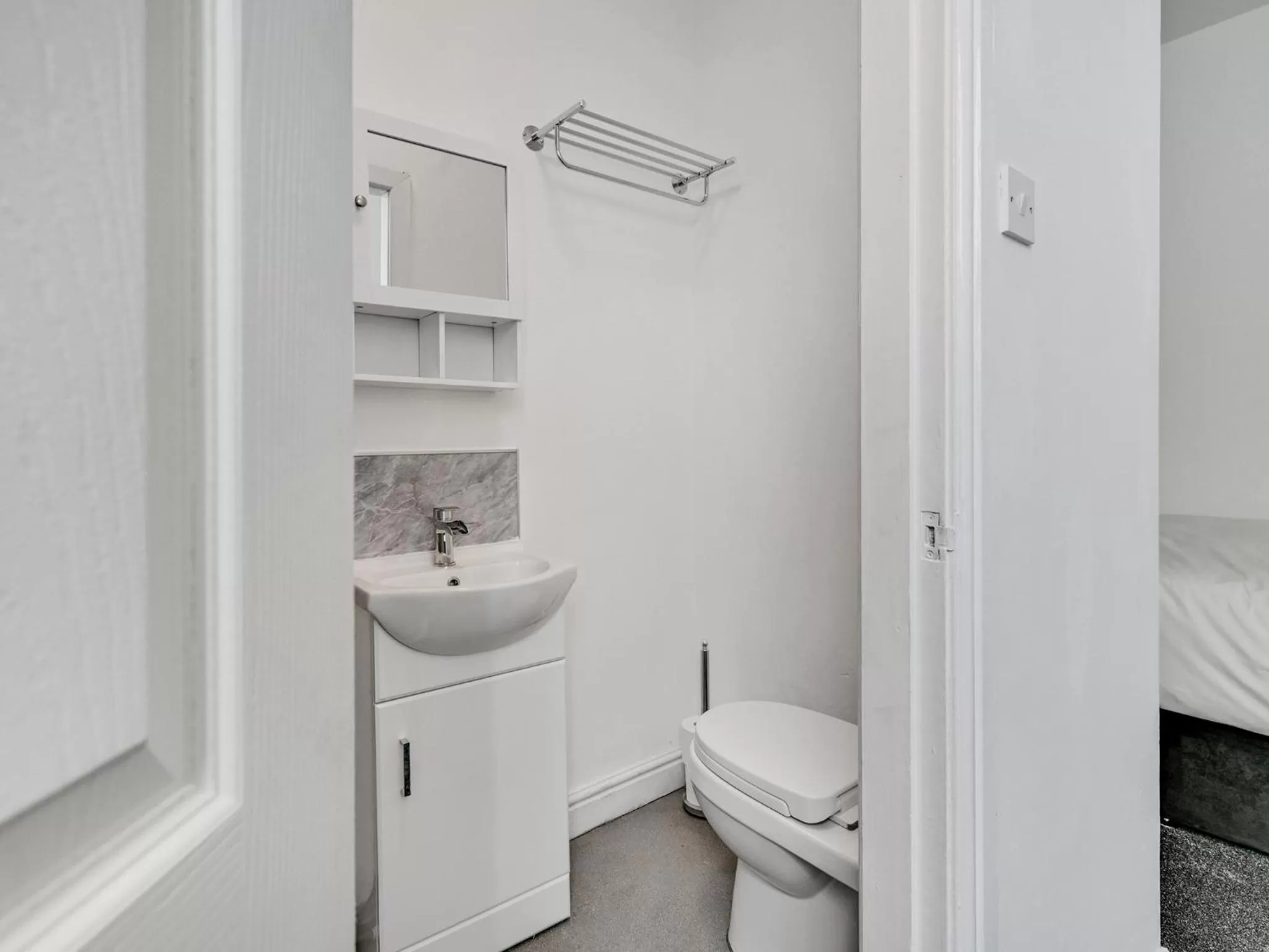 Bathroom in Albert View Rooms